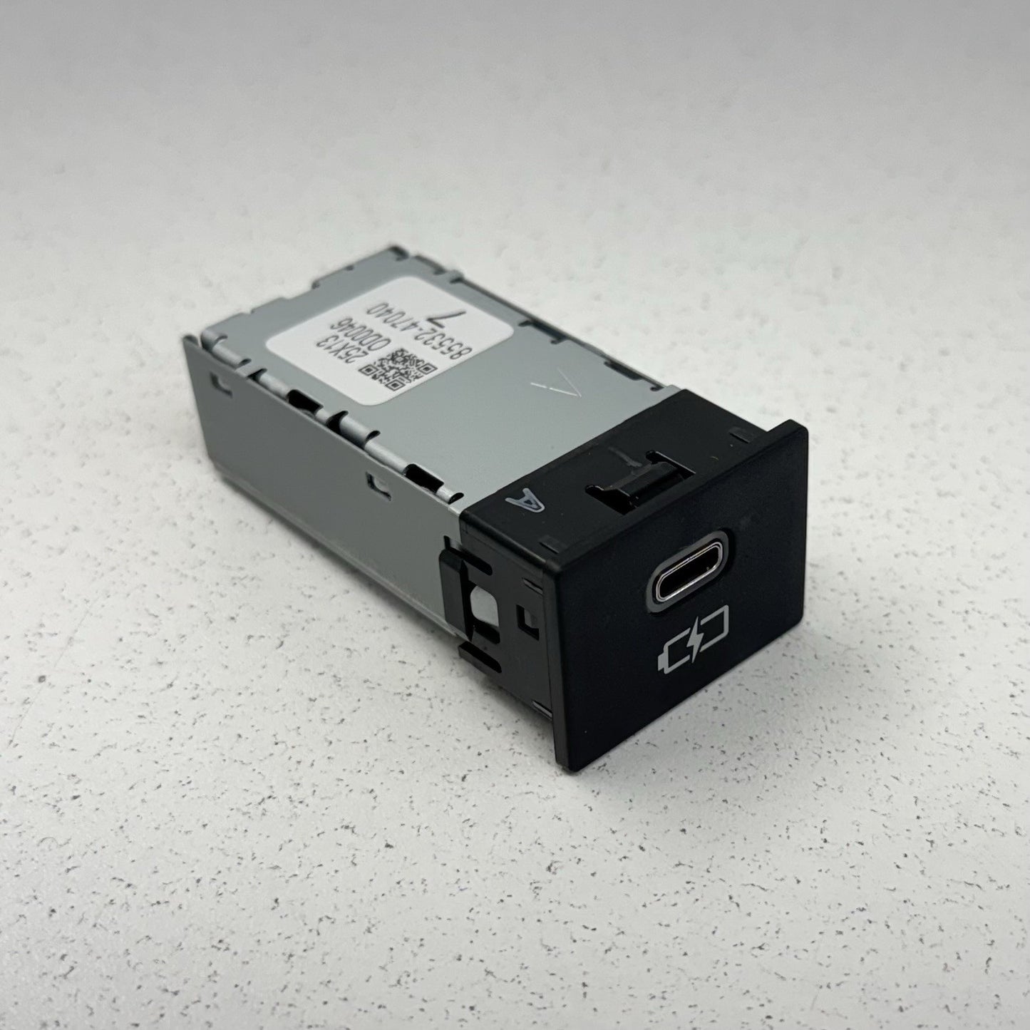 23-26 Toyota Prius Center Console USB Type C Charger Hub Port 85532-47040 OEM