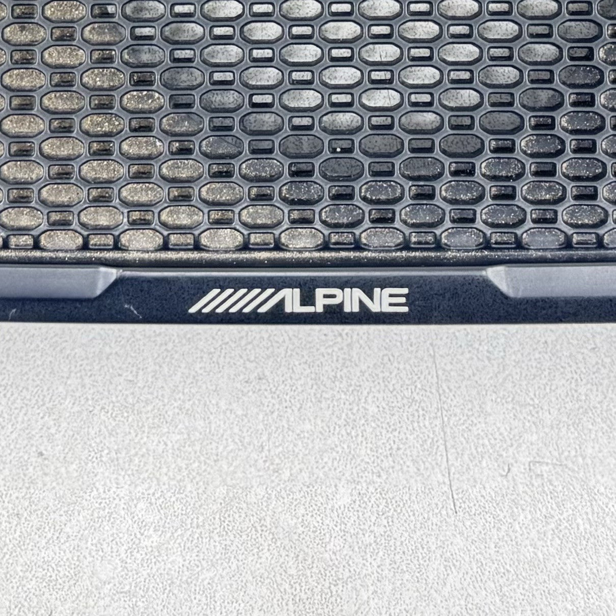 19-24 RAM 2500 3500 FRONT CENTER DASHBOARD SPEAKER COVER TRIM ALPINE OEM