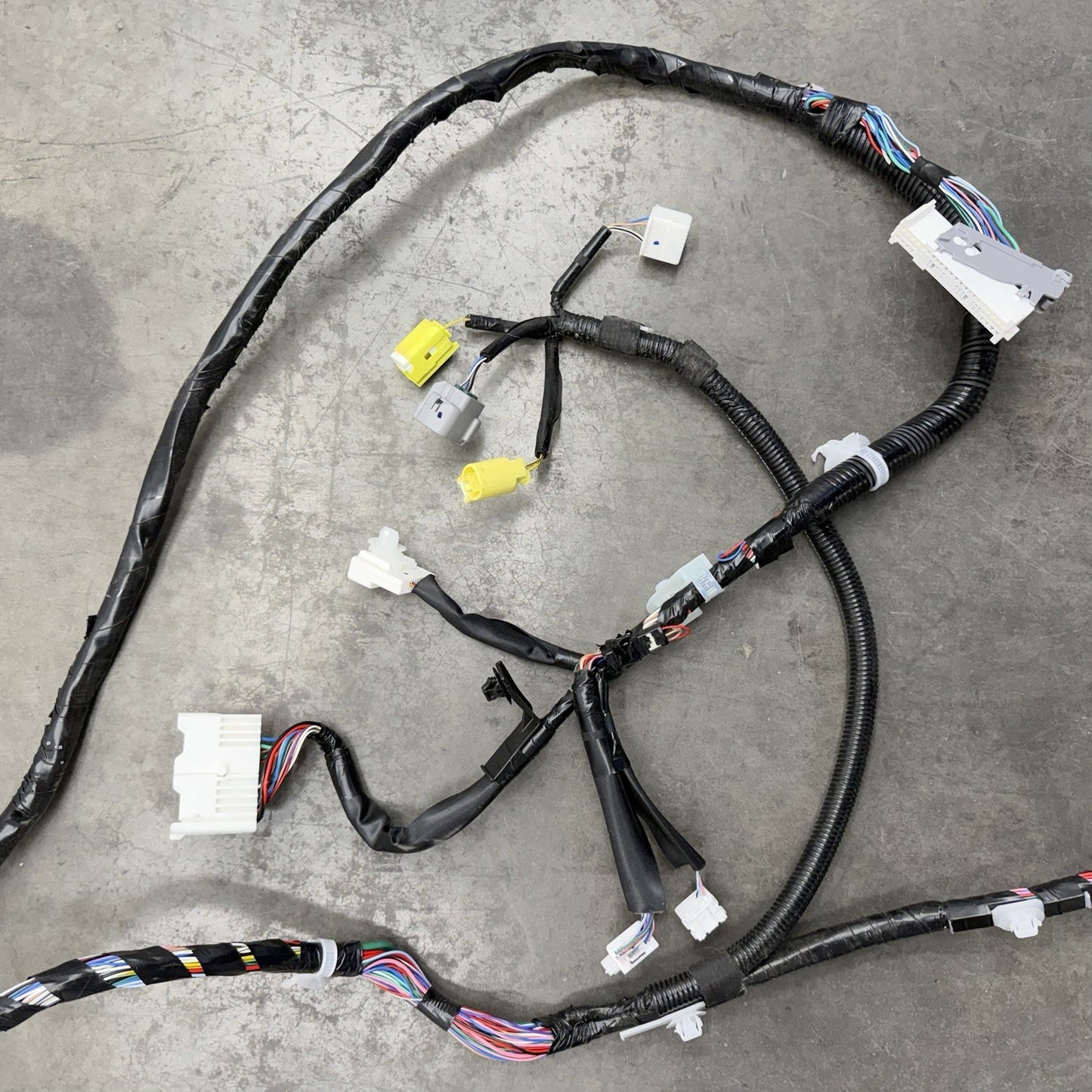 2020 Toyota Prius Prime Chassis Main Body Wiring Harness OEM