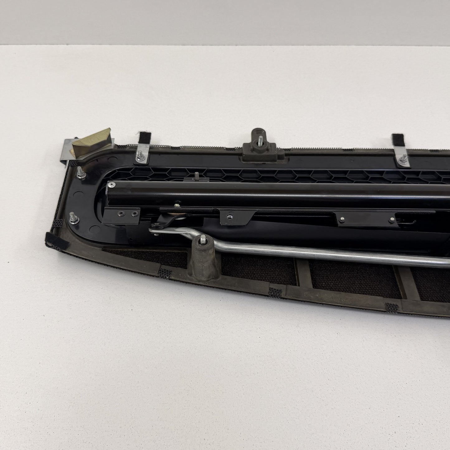 2014-2018 Bentley Flying Spur Rear Deck Window Power Sunshade Roller Blind OEM
