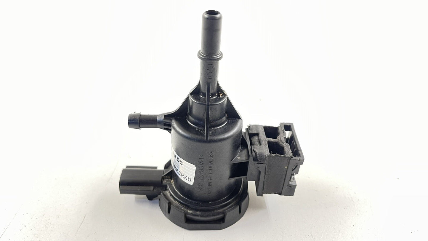 14-17 MERCEDES BENZ E550 W207 FUEL SYSTEM PURGE VALVE SOLENOID 0014760532 OEM