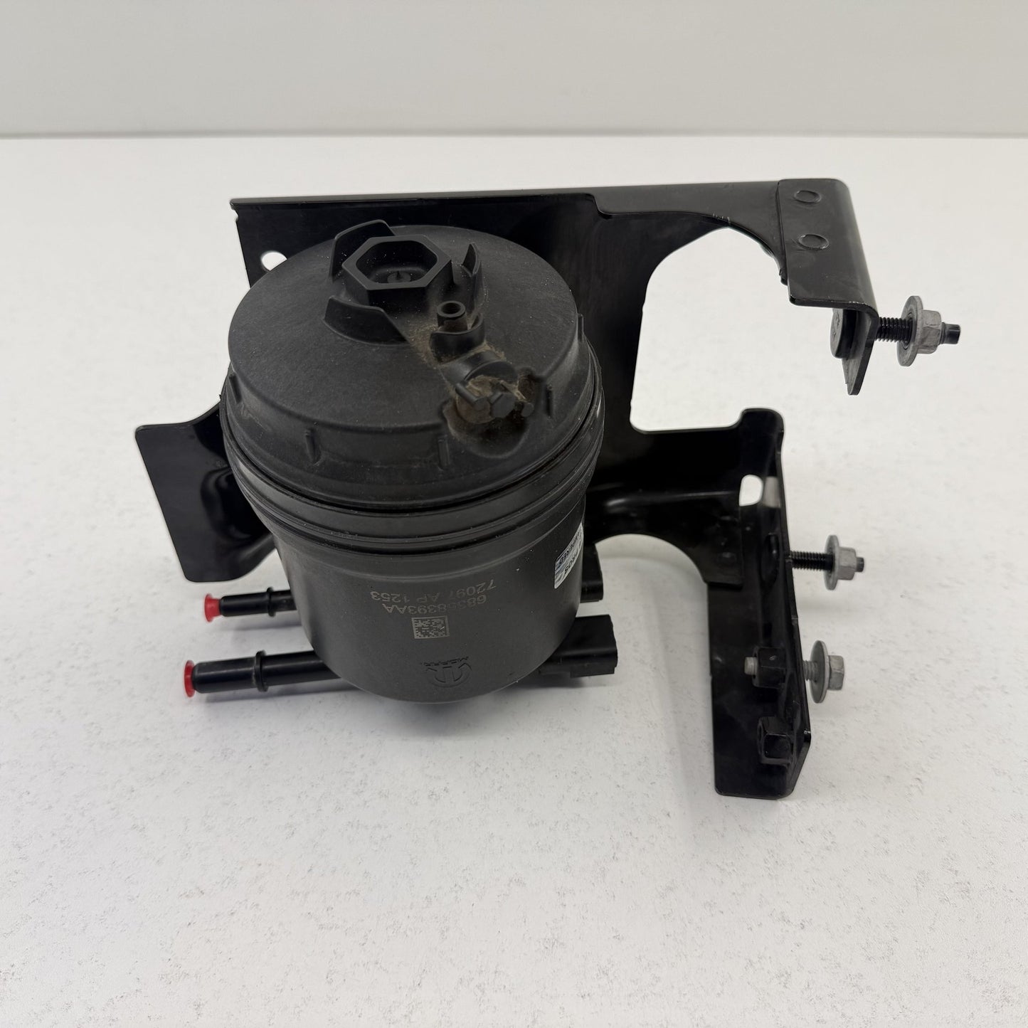 2019-2024 Ram 2500 3500 Diesel Fuel Filter Fuel Water Separator 68358393AA OEM