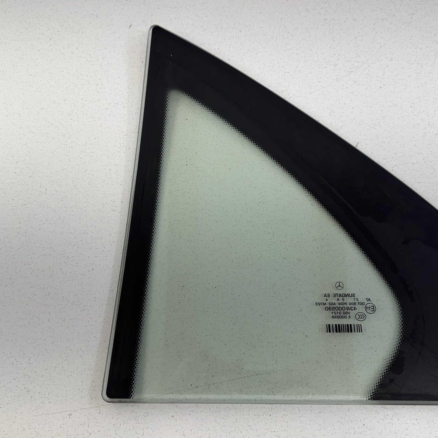 14-20 Mercedes W222 S550 Passenger Right Rear Door Quarter Vent Window Glass OEM