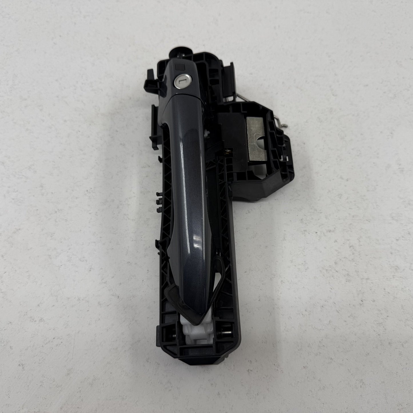 2008-2014 Mercedes C250 W204 Driver Left Front Exterior Door Handle OEM