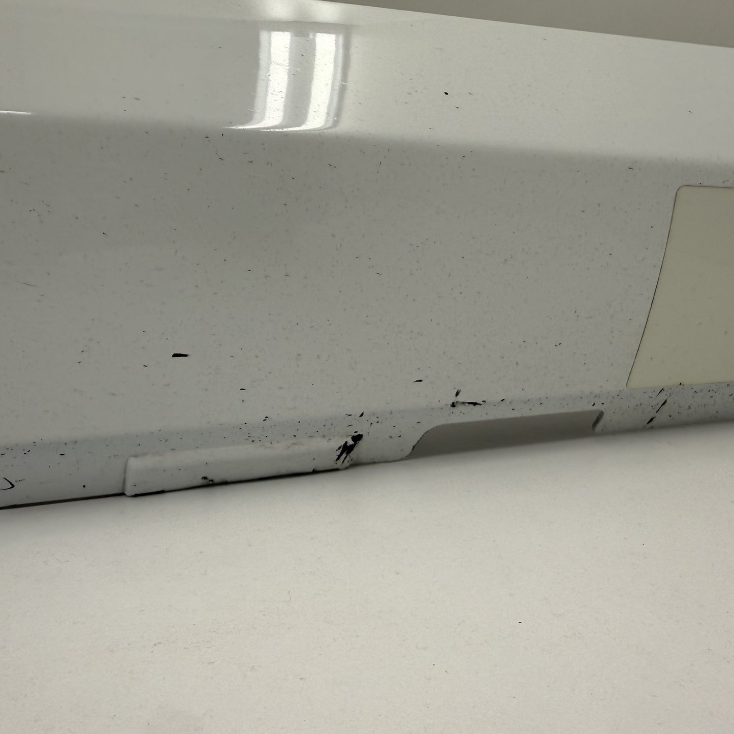2010-2015 Chevrolet Camaro SS Right Side Skirt Rocker Panel Cover Trim OEM