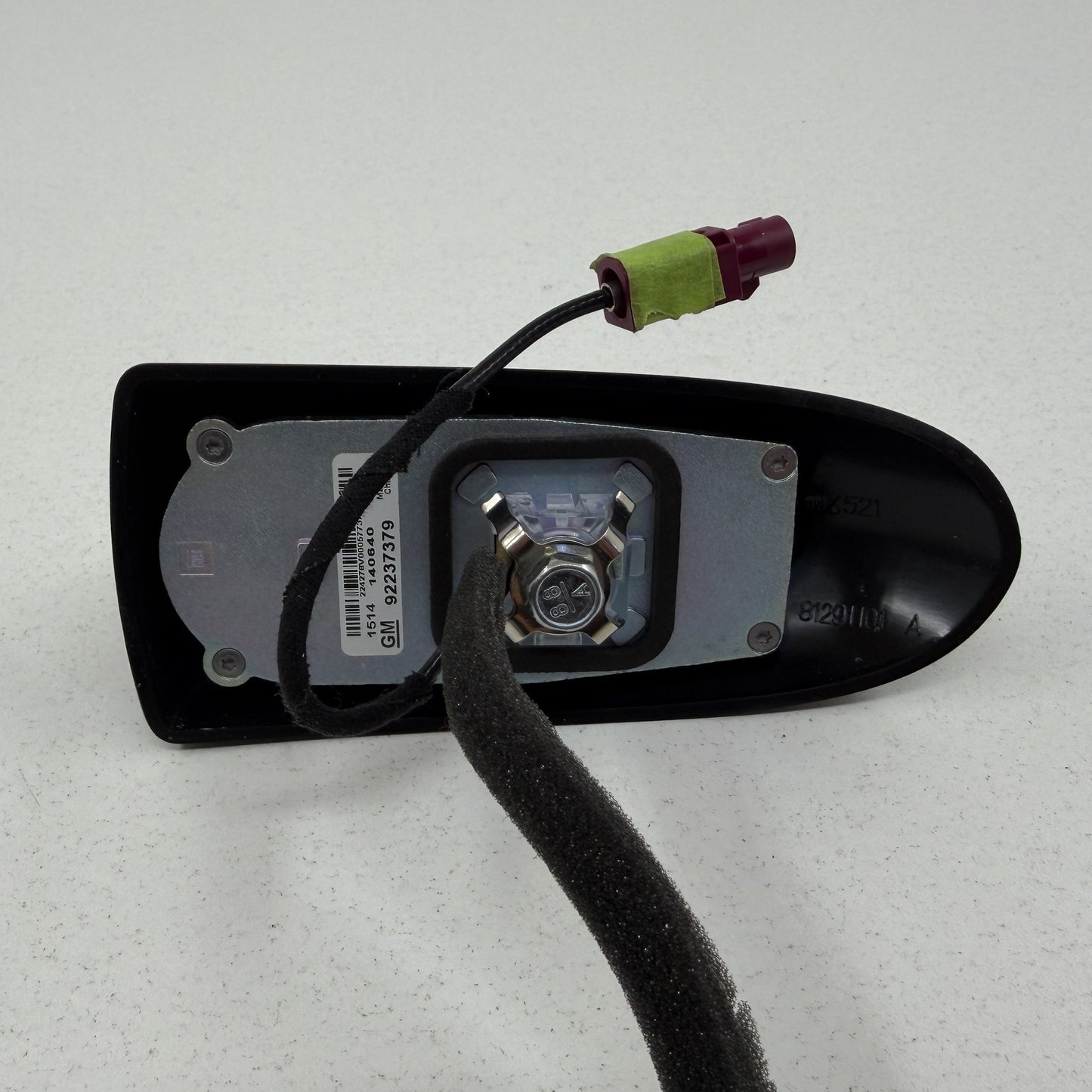 2010-2015 Chevrolet Camaro Roof Shark Fin Antenna Receiver 92237379 OEM