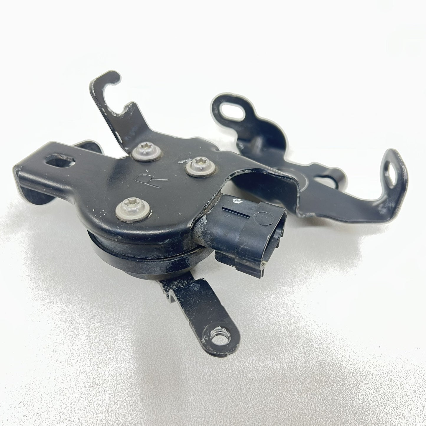 14-17 CHEVY SS SEDAN RIGHT FRONT SUSPENSION HEIGHT LEVEL SENSOR 92273673 OEM
