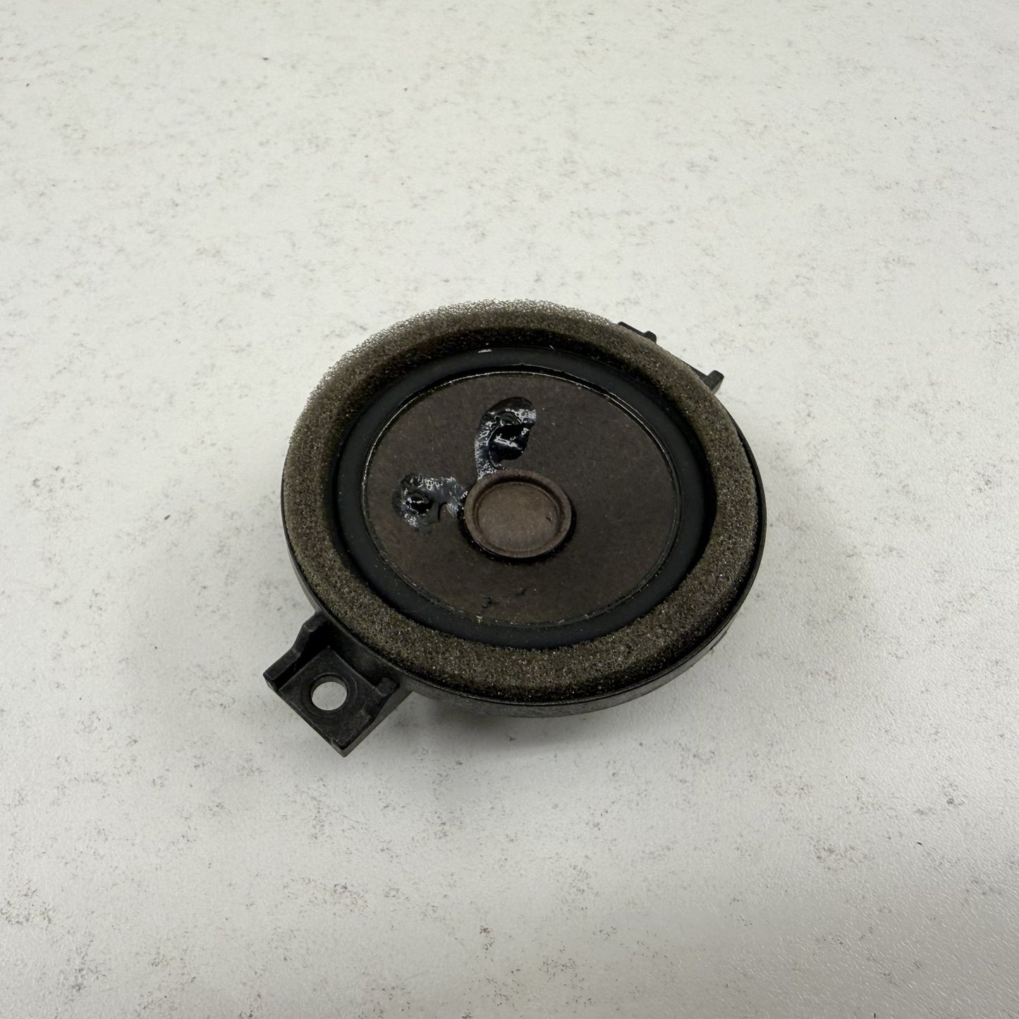 2022-2024 Rivian R1S Dash Instrument Panel Tweeter Speaker PT00002918-E OEM