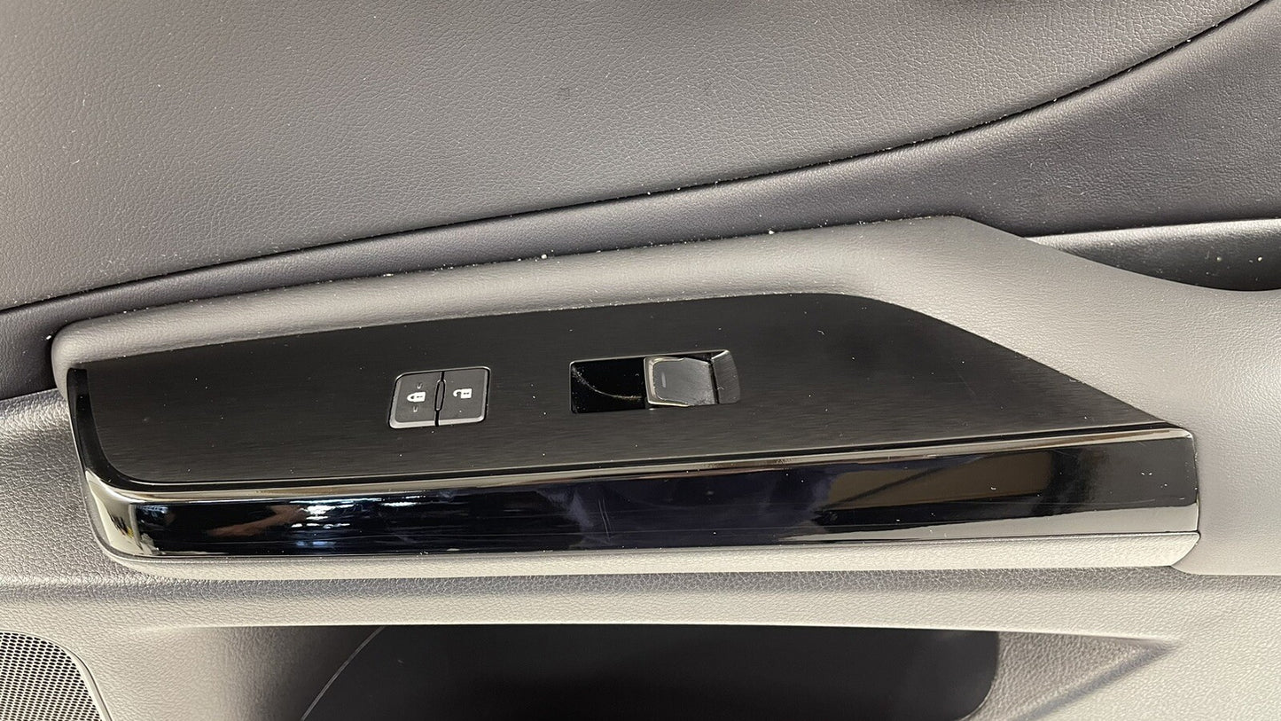 19-22 LEXUS ES300H PASSENGER RIGHT FRONT DOOR PANEL COVER TRIM LEATHER BLACK OEM