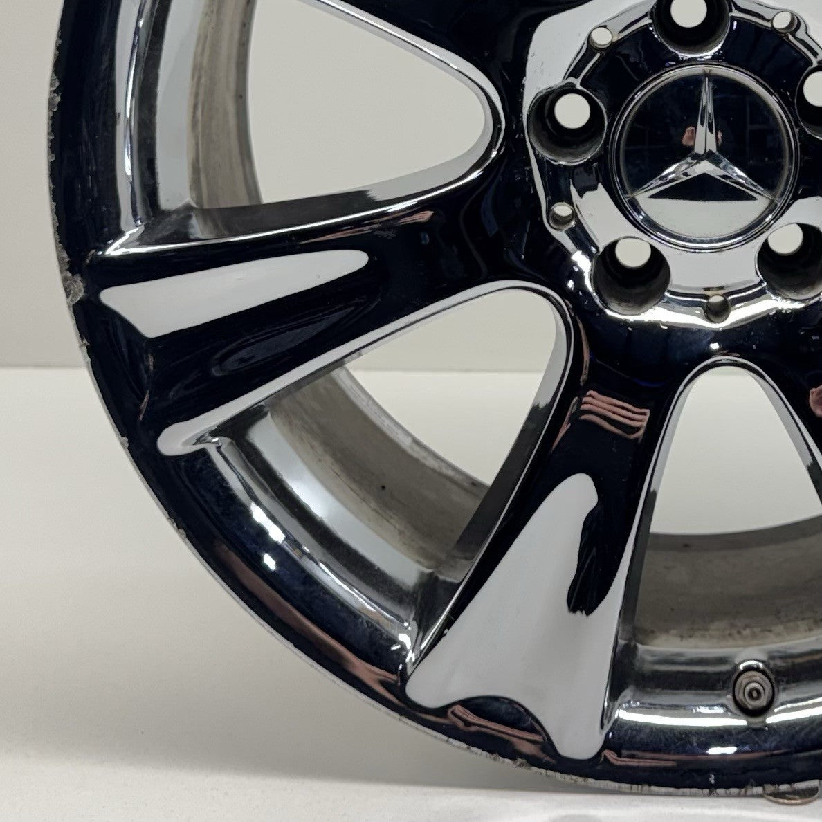 06-11 Mercedes-Benz CLS550 W219 Rear Wheel Rim 18x9.5 Chrome Factory OEM