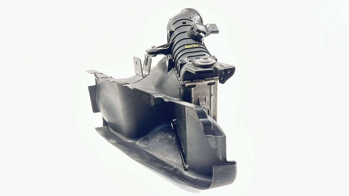13-18 BENTLEY FLYING SPUR DRIVER LEFT TURBO INTERCOOLER W/ DUCT 3W0 145 803 OEM