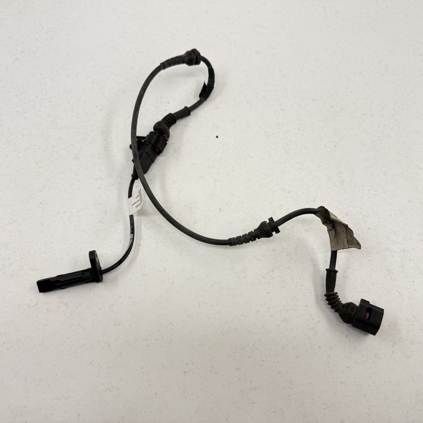 2022-2024 Rivian R1S Right Front ABS Wheel Speed Sensor PT00052788-D OEM