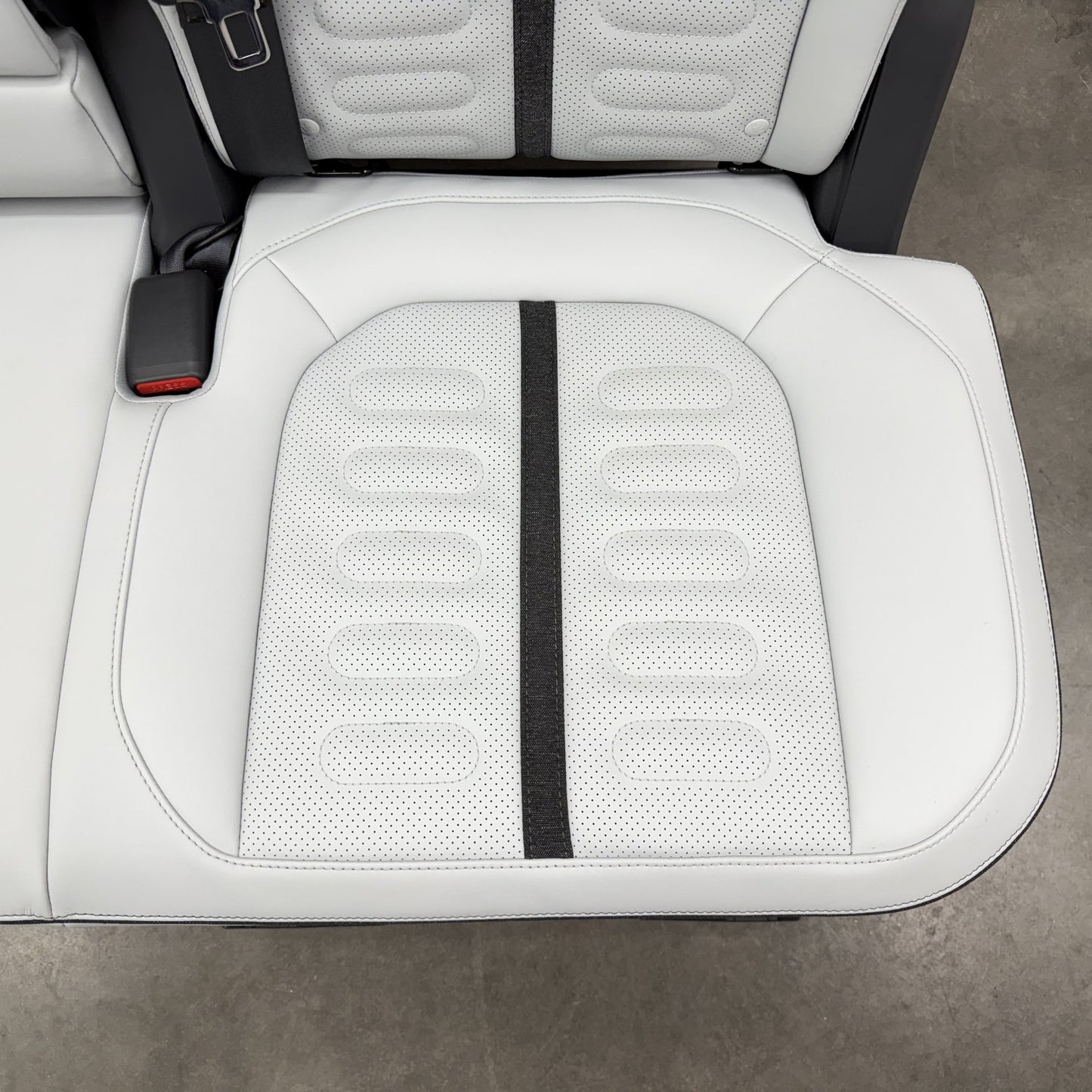2022-2024 Rivian R1S Left Rear 2nd Second Row Seat 60 Split Ocean Coast OEM