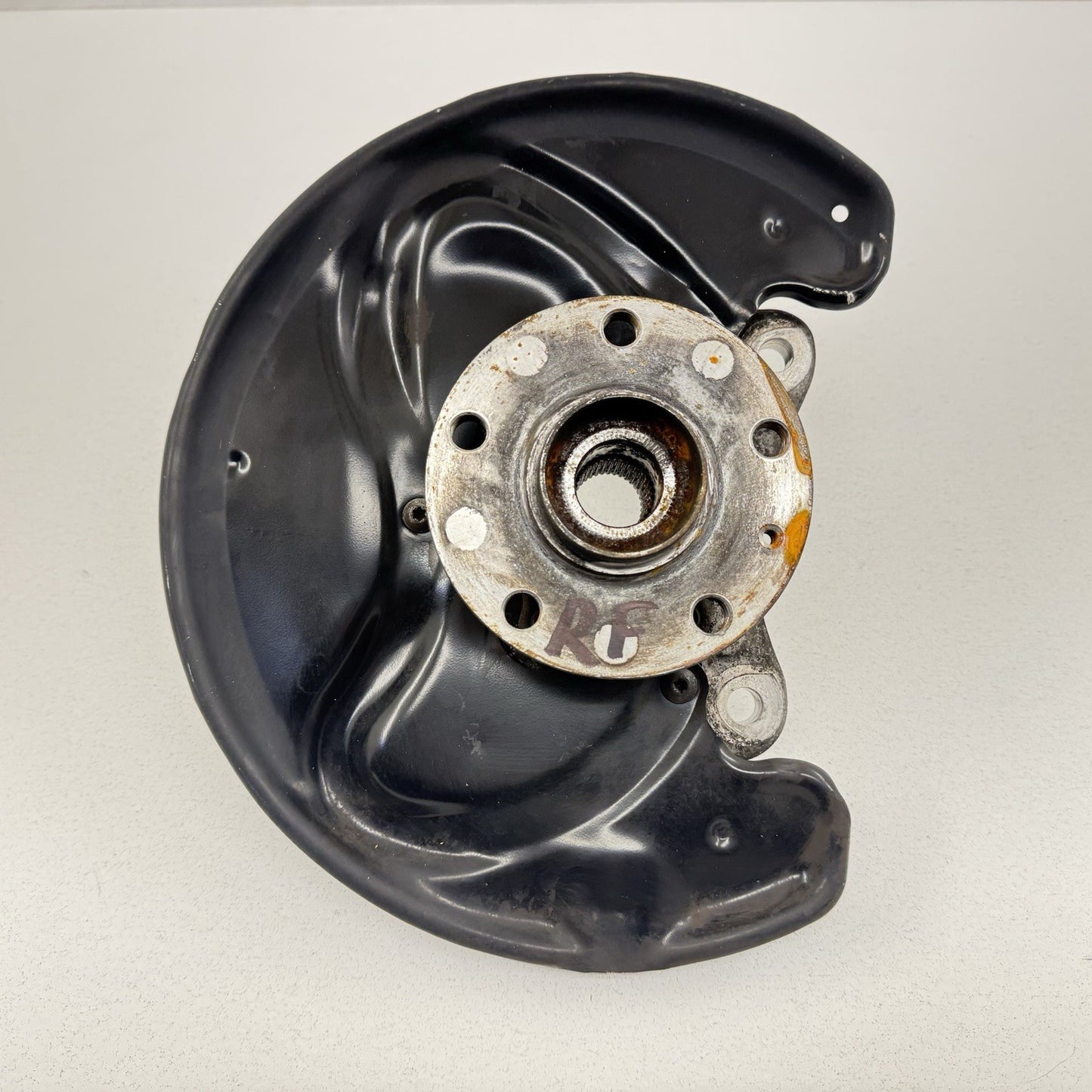 08-15 Audi TT Passenger Right Front Wheel Spindle Knuckle Hub Bearing OEM