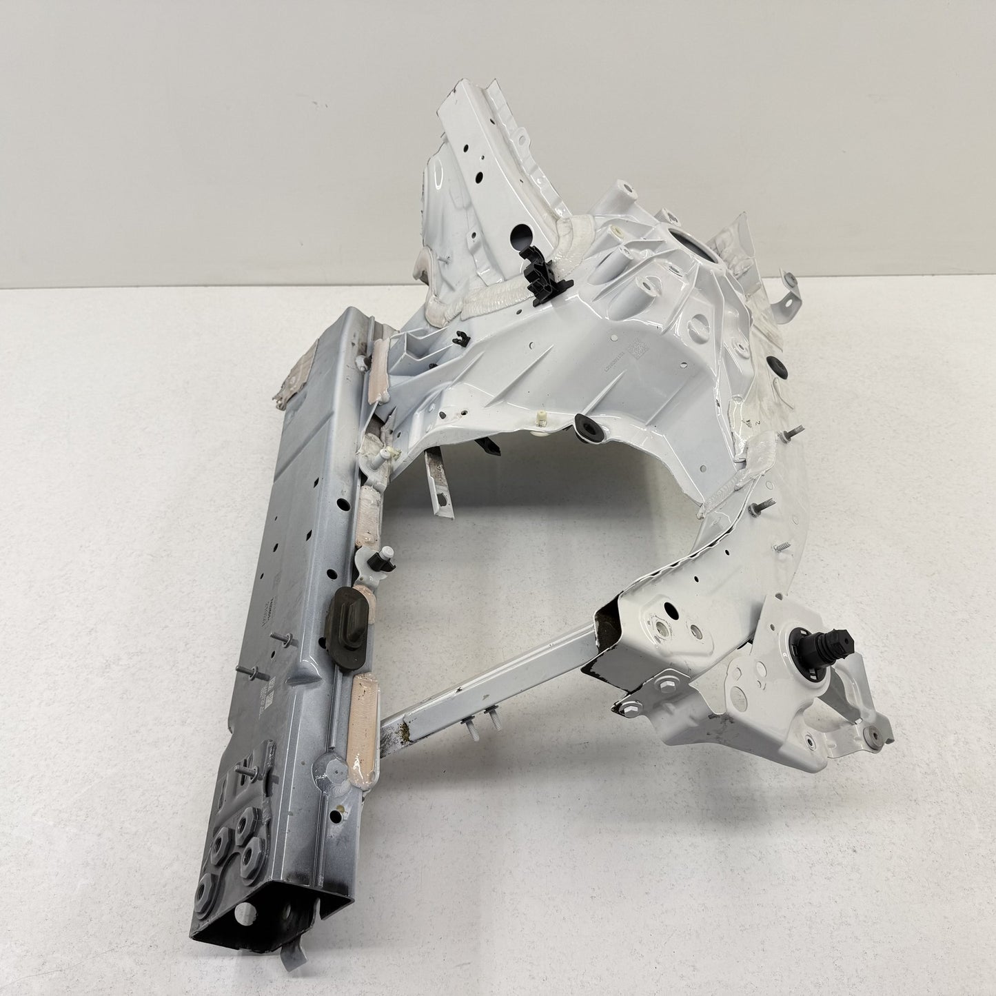 2021-2026 BMW M3 M4 G80 G82 Left Front Frame Rail Horn Apron Strut Tower Cut OEM