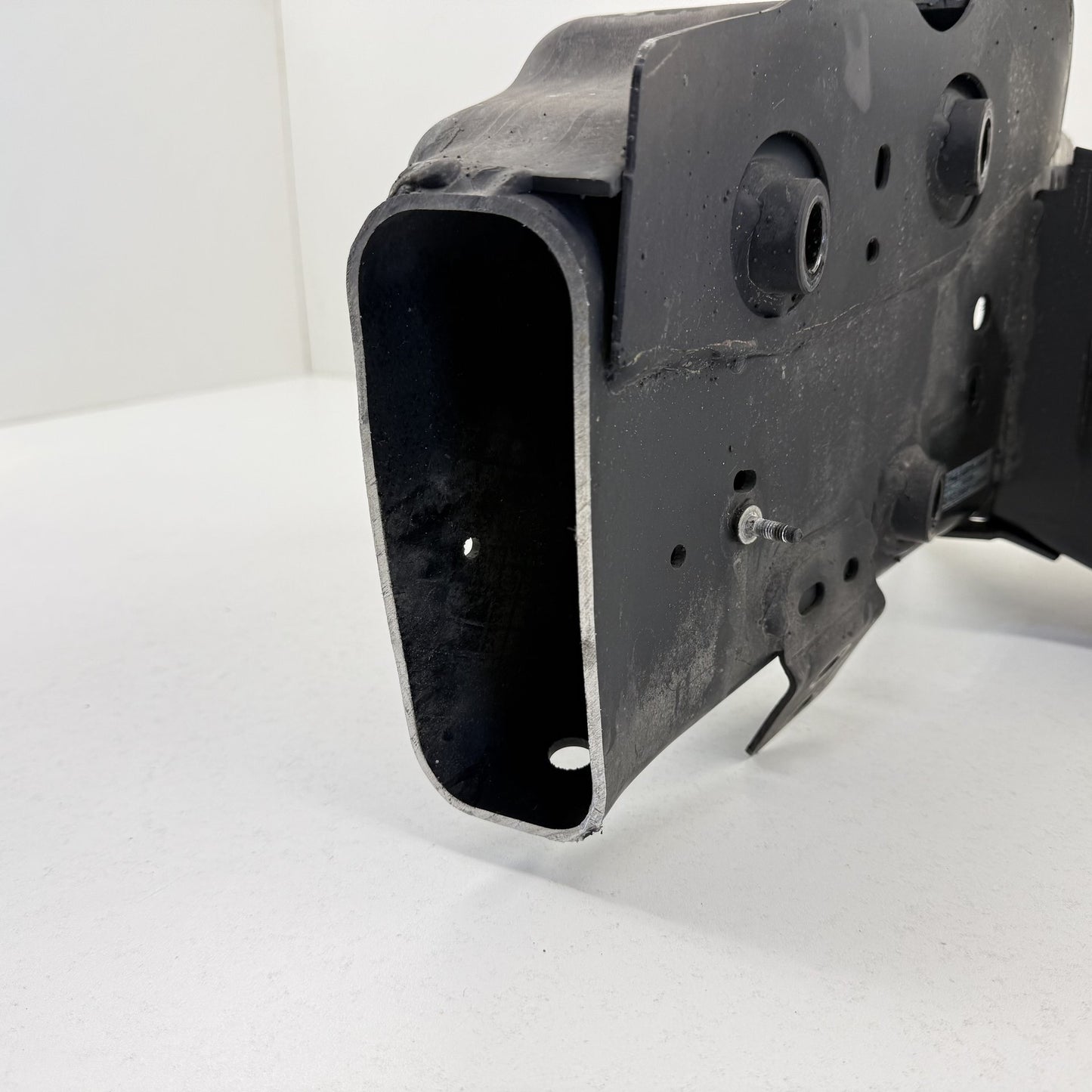 2019-2026 Ram 2500 3500 Driver Left Front Frame Rail Horn Section Cut OEM