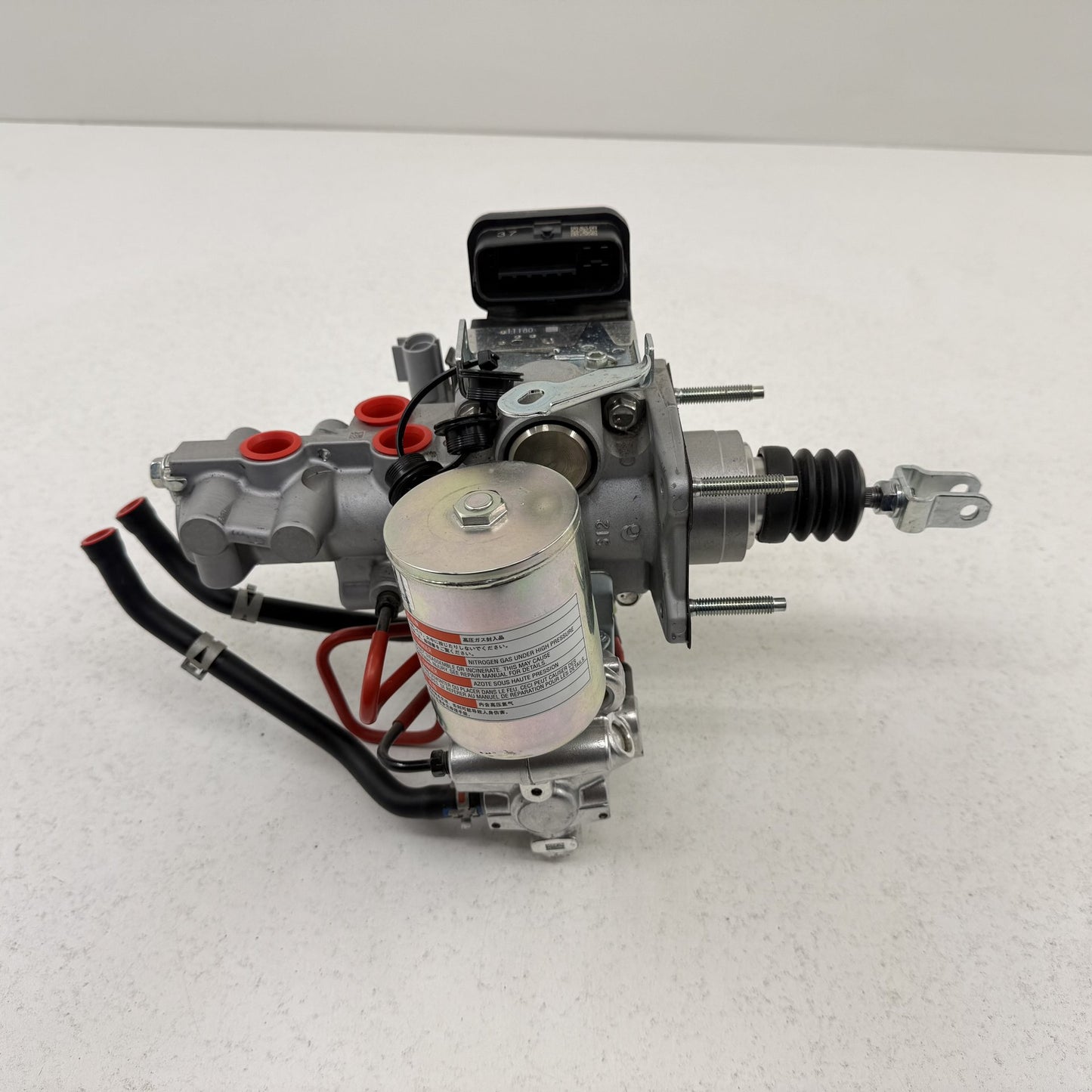 2022-2025 Toyota RAV4 Hybrid Power Brake Booster Master Cylinder Assembly OEM