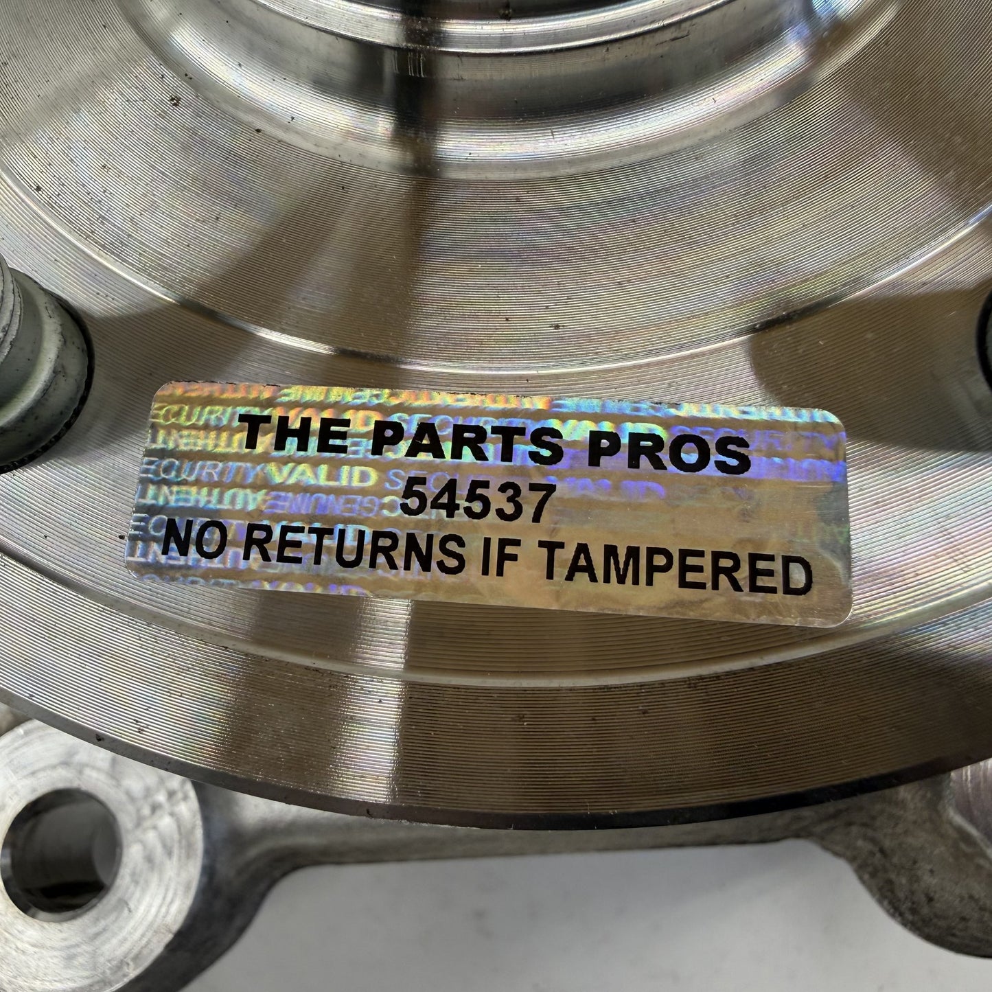 2022-2024 Rivian R1S R1T Right Rear Spindle Knuckle Hub Wheel Bearing OEM