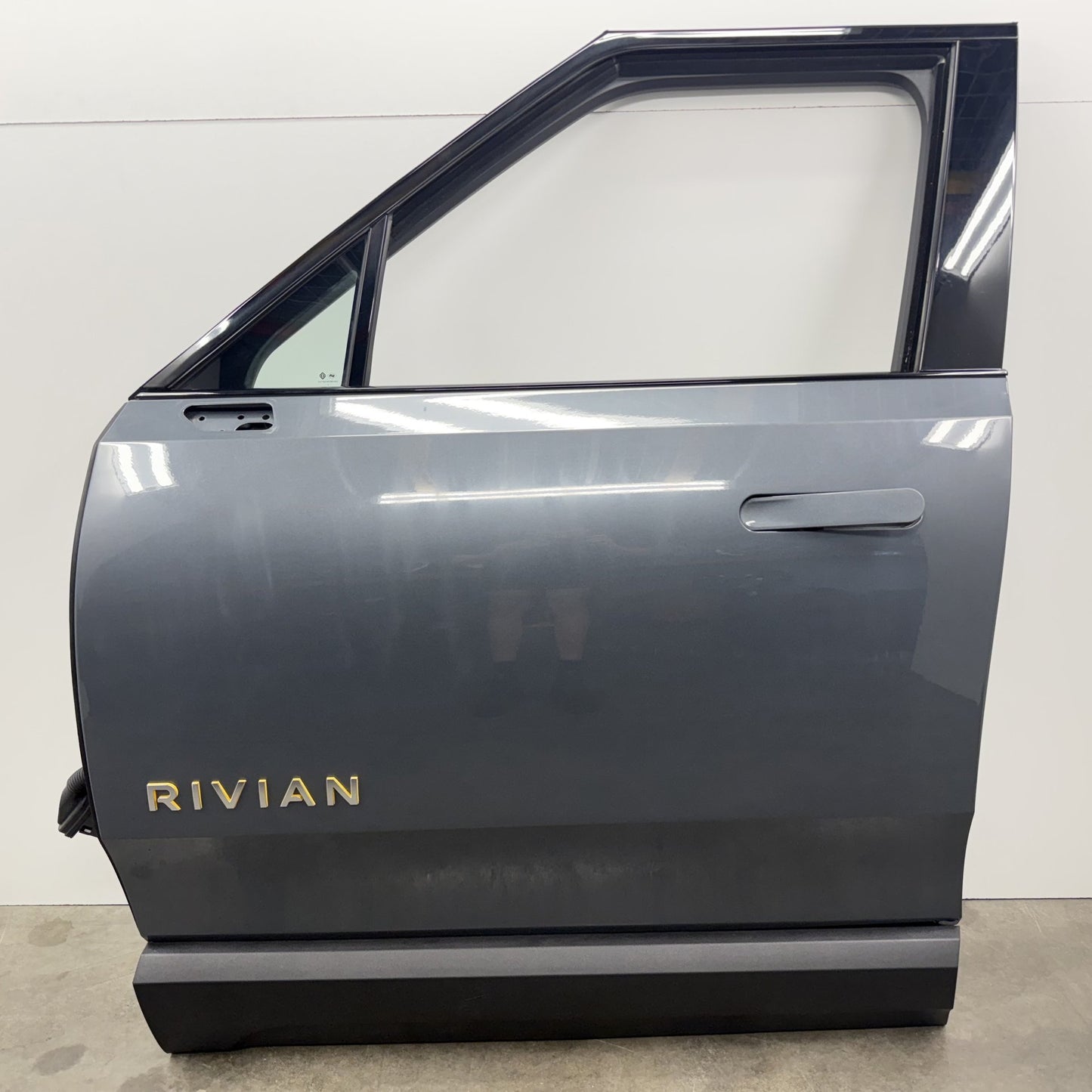 2022-2024 Rivian R1S Driver Left Front Door Shell Complete W/ Glass OEM