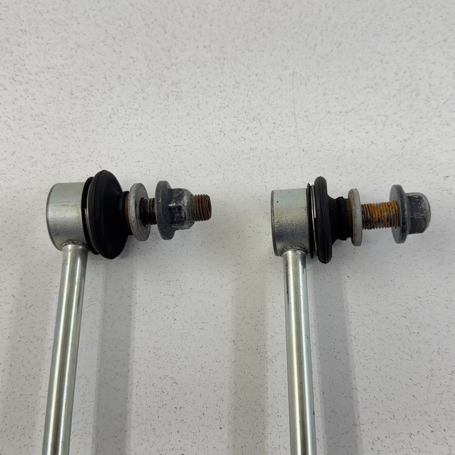 22-26 Toyota GR86 BRZ Front Stabilizer Sway Bar End Link Pair Left & Right OEM