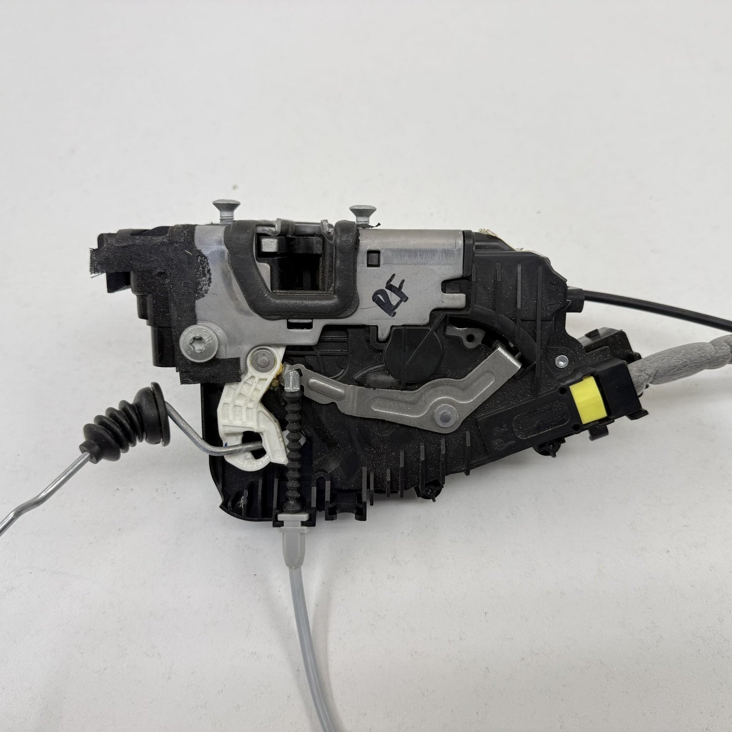 2014-2020 Mercedes S550 W222 Right Front Door Lock Latch Actuator Keyless Go OEM