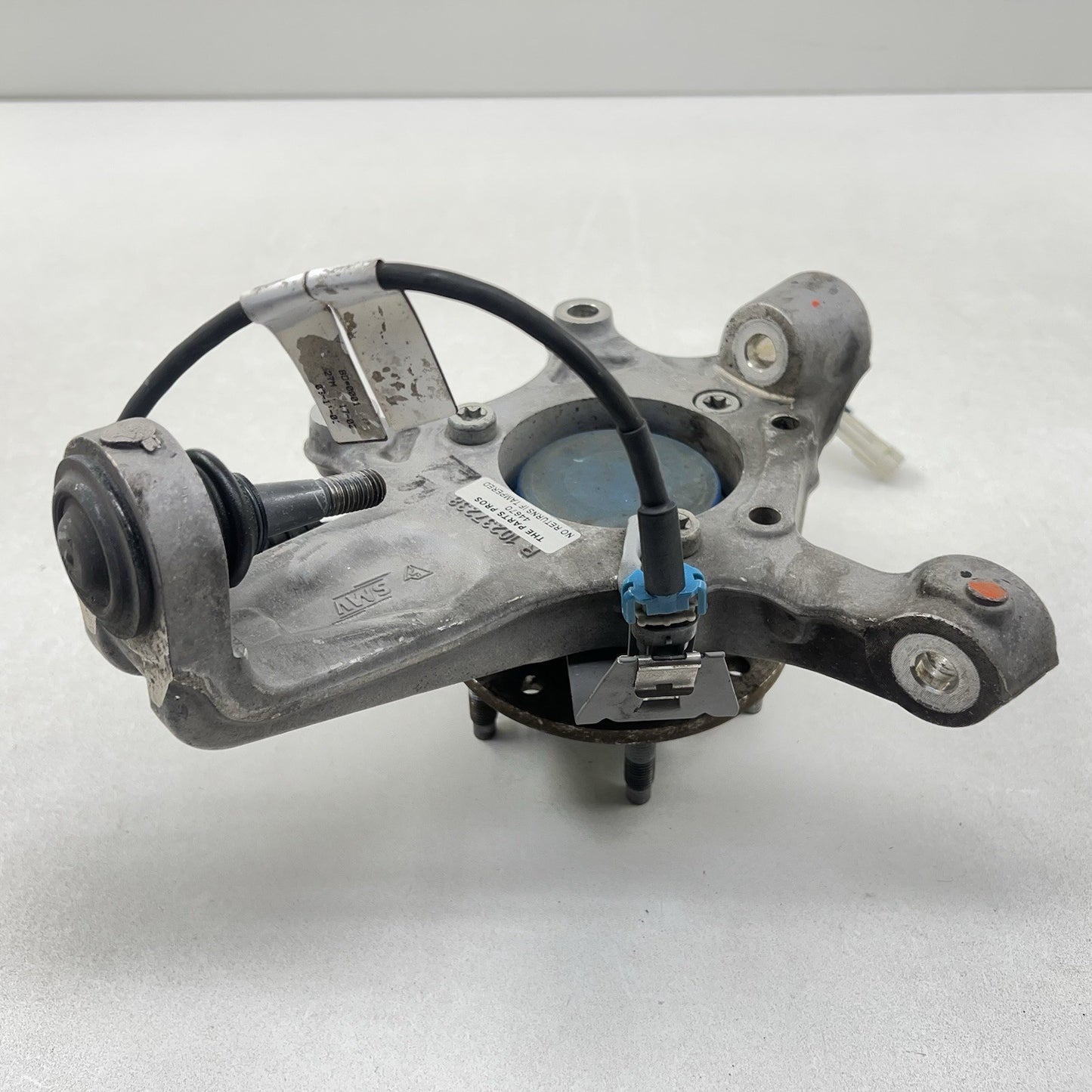 01-04 CORVETTE C5 Z06 RIGHT FRONT SPINDLE KNUCKLE HUB WITH CONTROL ARM SET OEM