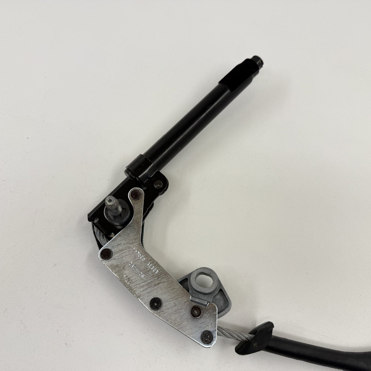 2015-2017 Ford Mustang GT Coupe Right Front Seatbelt Seat Belt Retractor OEM