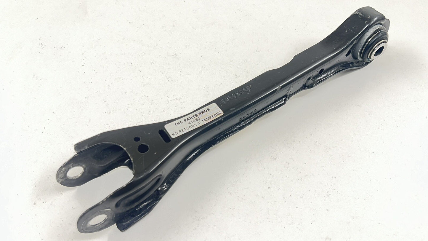 22-24 CADILLAC CT4 V BLACKWING RIGHT REAR SUSPENSION CONTROL ARM SET OEM