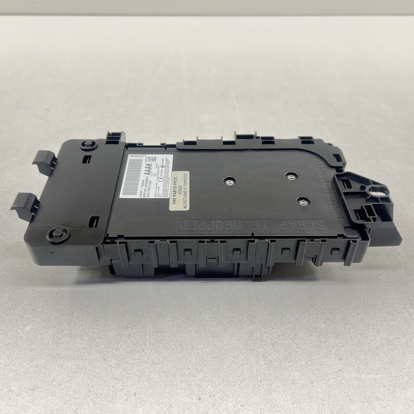 18-23 FORD MUSTANG GT INTEGRATED BODY CONTROL MODULE FUSE RELAY JUNCTION BOX OEM