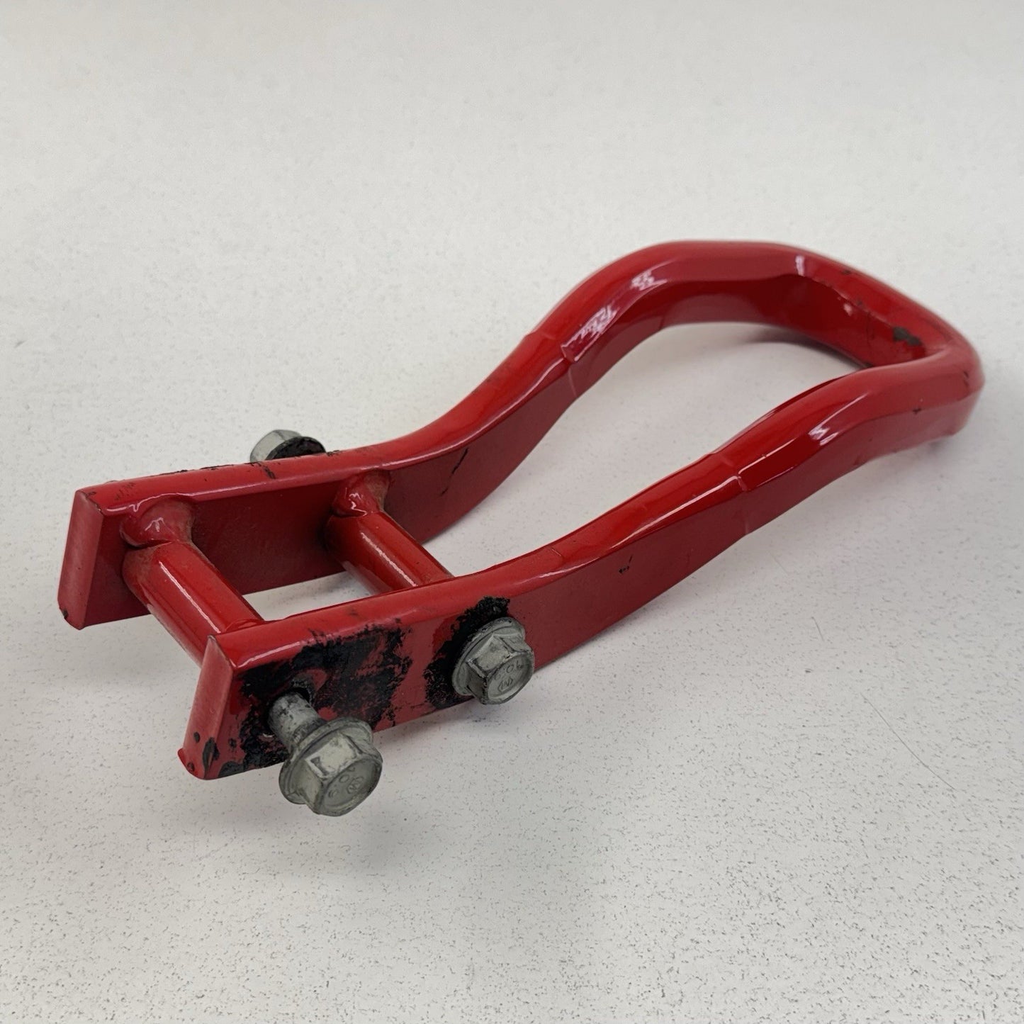 20-26 Chevy Silverado 2500 3500 Front Tow Recovery Hooks Pair Red 84513877 OEM