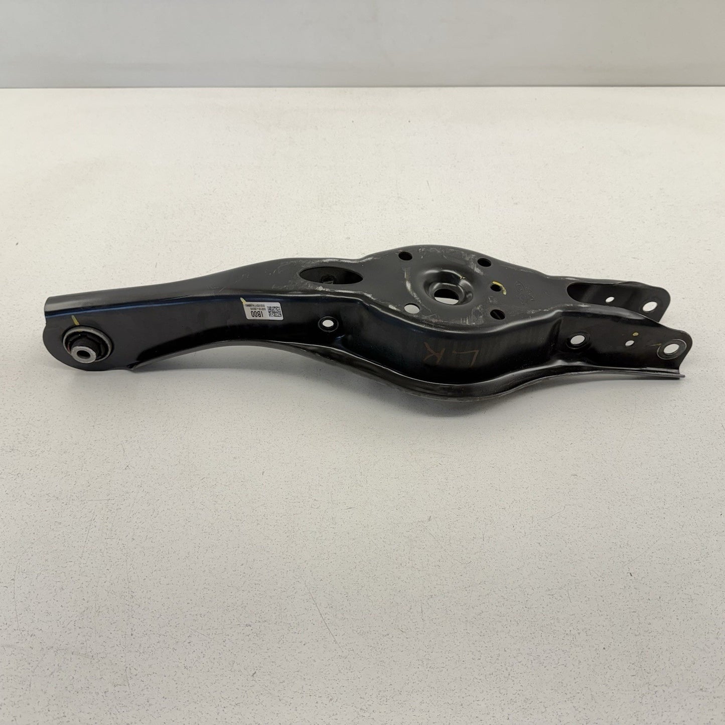 22-26 Hyundai Elantra N Driver Left Rear Suspension Control Arm Set OEM