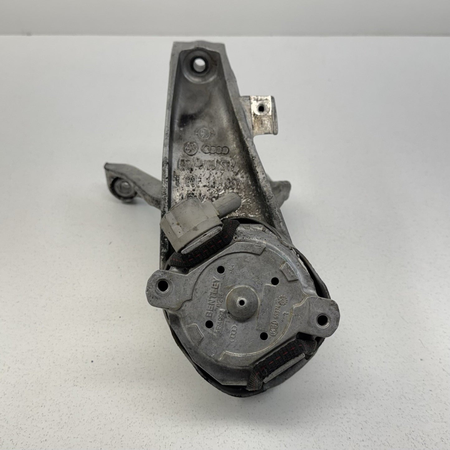 17-23 Audi R8 5.2L V10 Motor Engine Mount W/ Bracket Pair Left & Right OEM