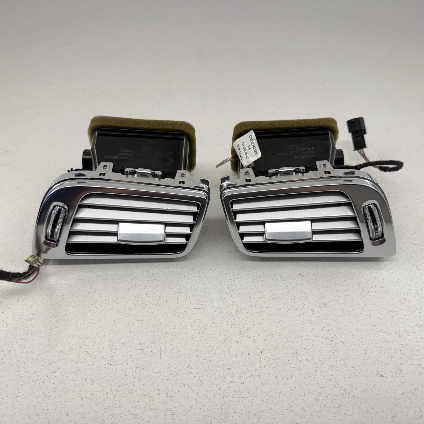 12-18 Mercedes W218 CLS550 Dashboard Dash A/C Air Vent Grill Trim Set OEM