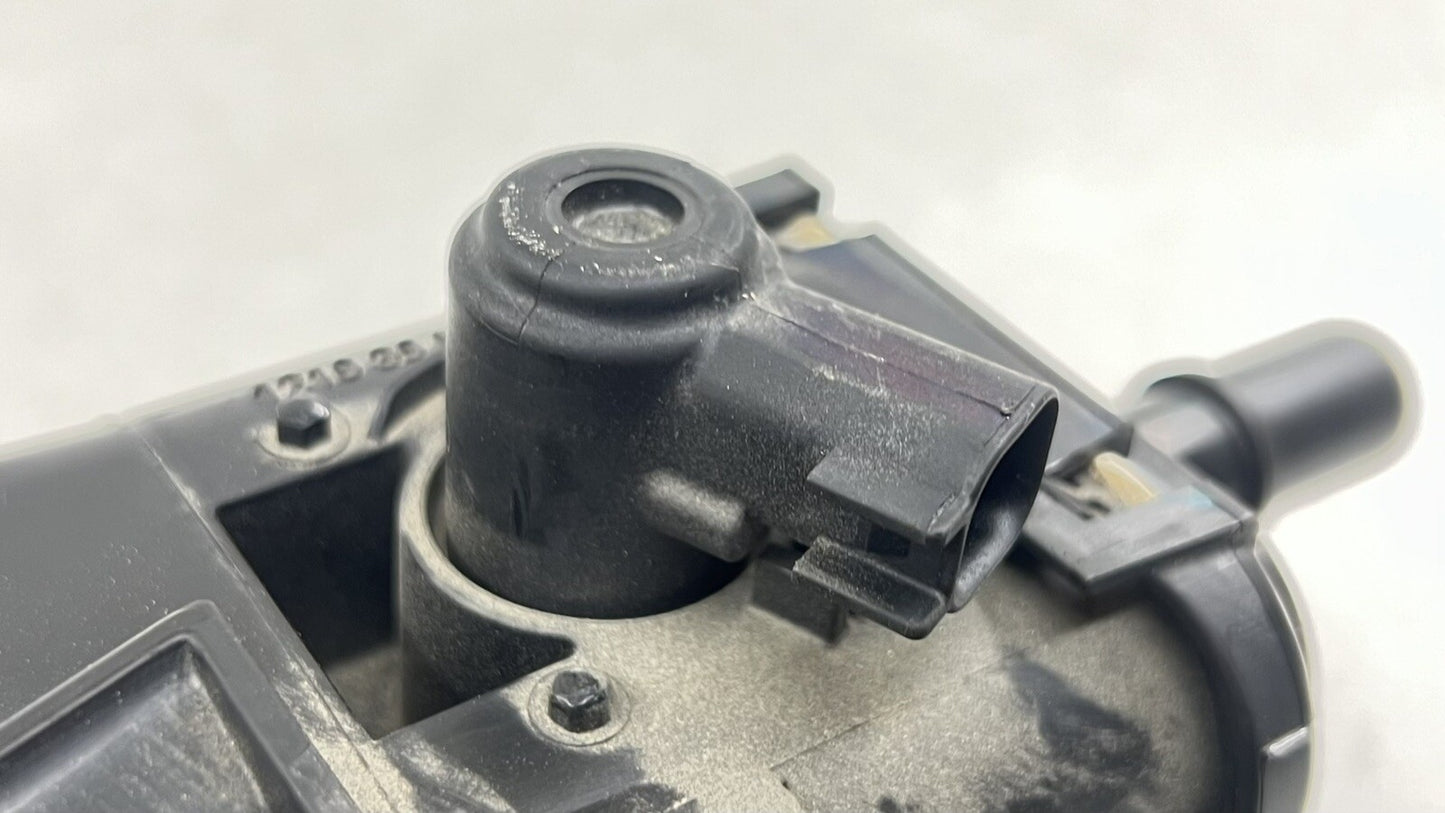17-24 CHEVROLET CAMARO ZL1 FUEL EVAP VAPOR CHARCOAL EMISSION CANISTER OEM