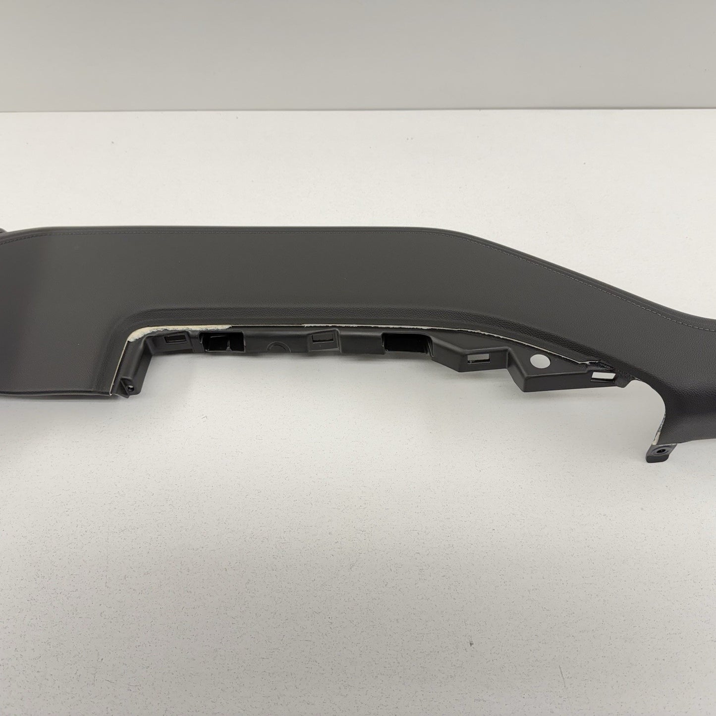 23-25 Chevrolet Silverado 1500 2500 3500 Dashboard Upper Trim Panel Leather OEM