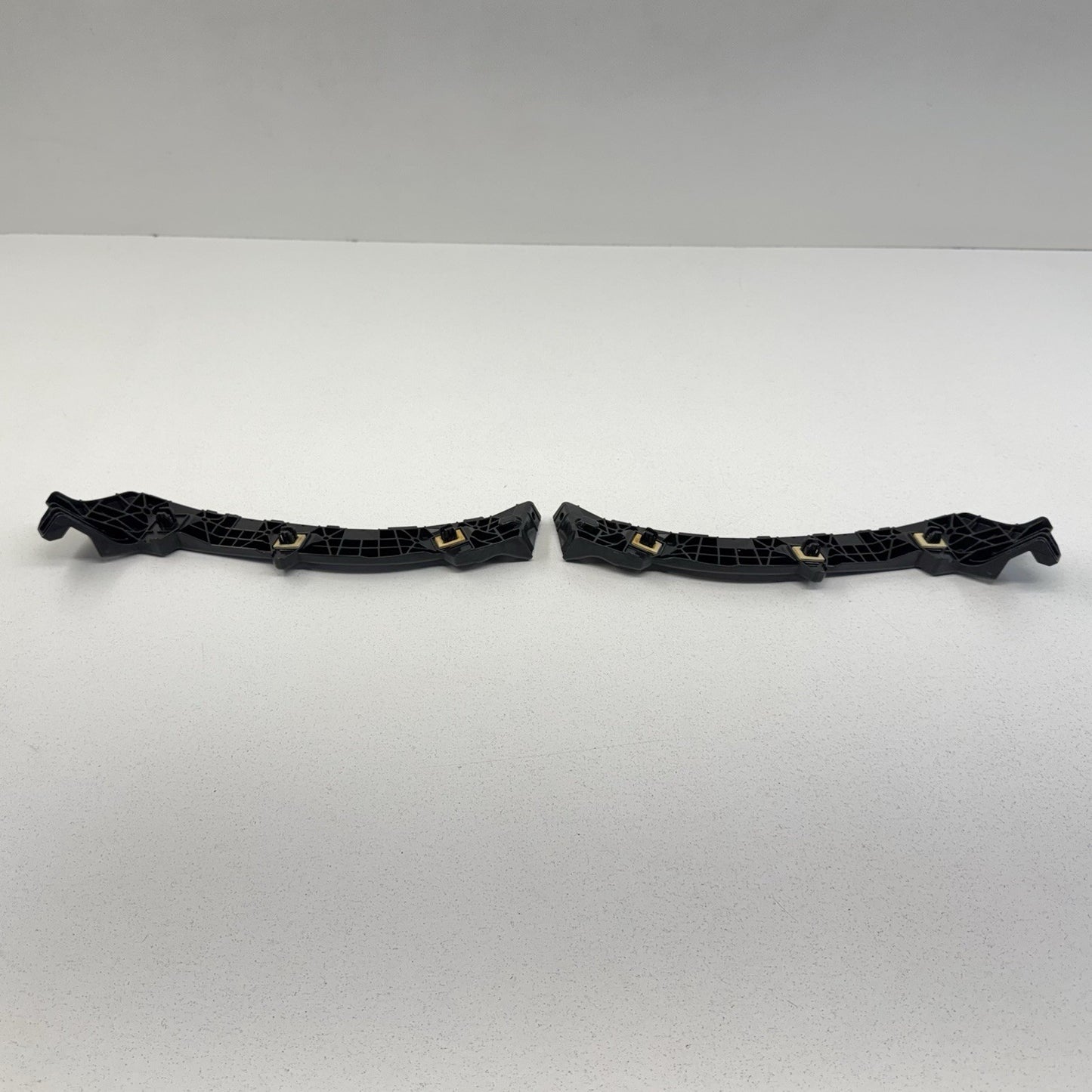 22-26 Toyota GR86 BRZ Rear Bumper Cover Bracket Support Mount Set OEM
