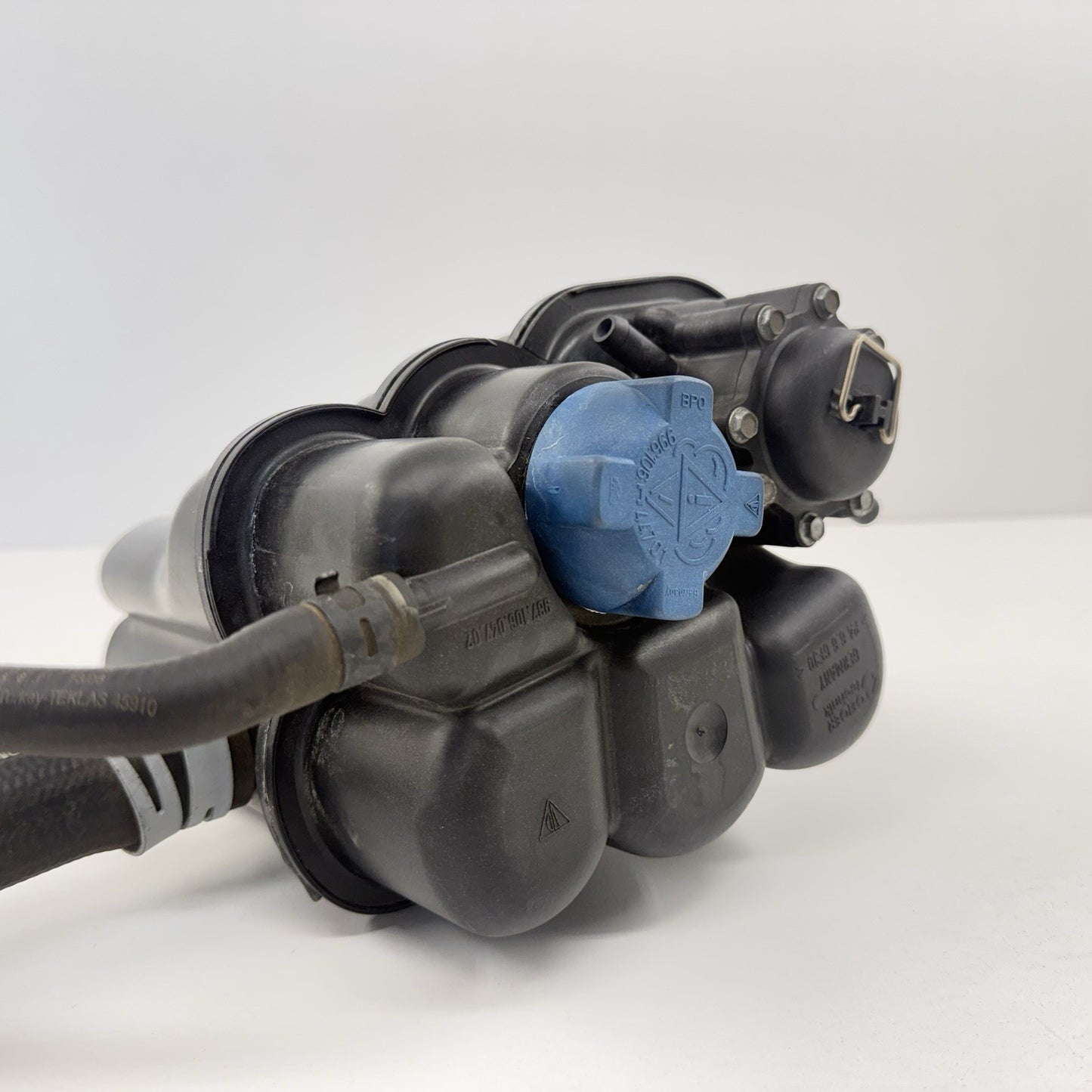 05-12 Porsche Boxster Cayman 987 Coolant Reservoir Overflow Expansion Tank OEM