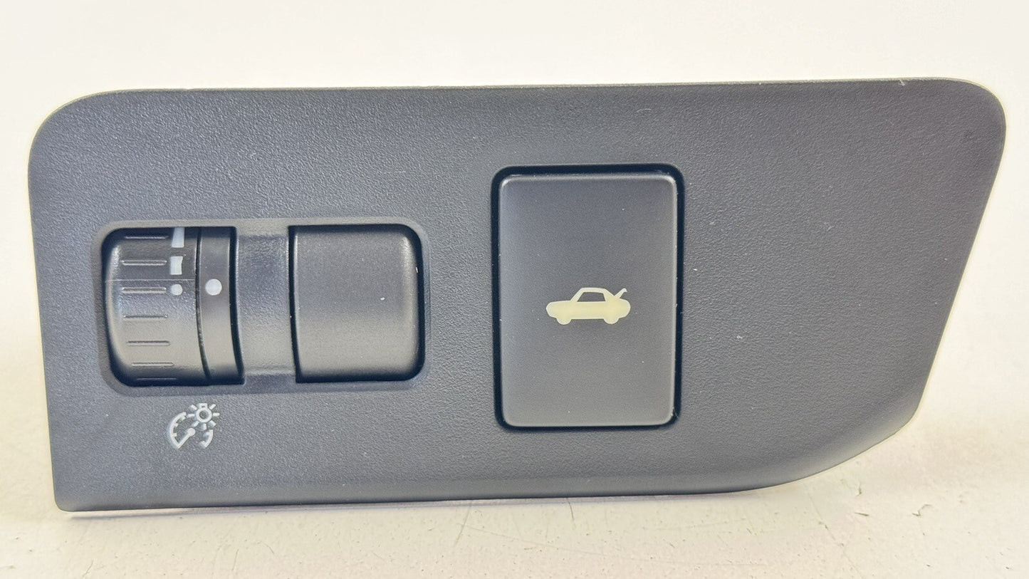 13-20 SUBARU BRZ INTERIOR LIGHT SWITCH TRUNK RELEASE OPEN BUTTON SWITCH OEM