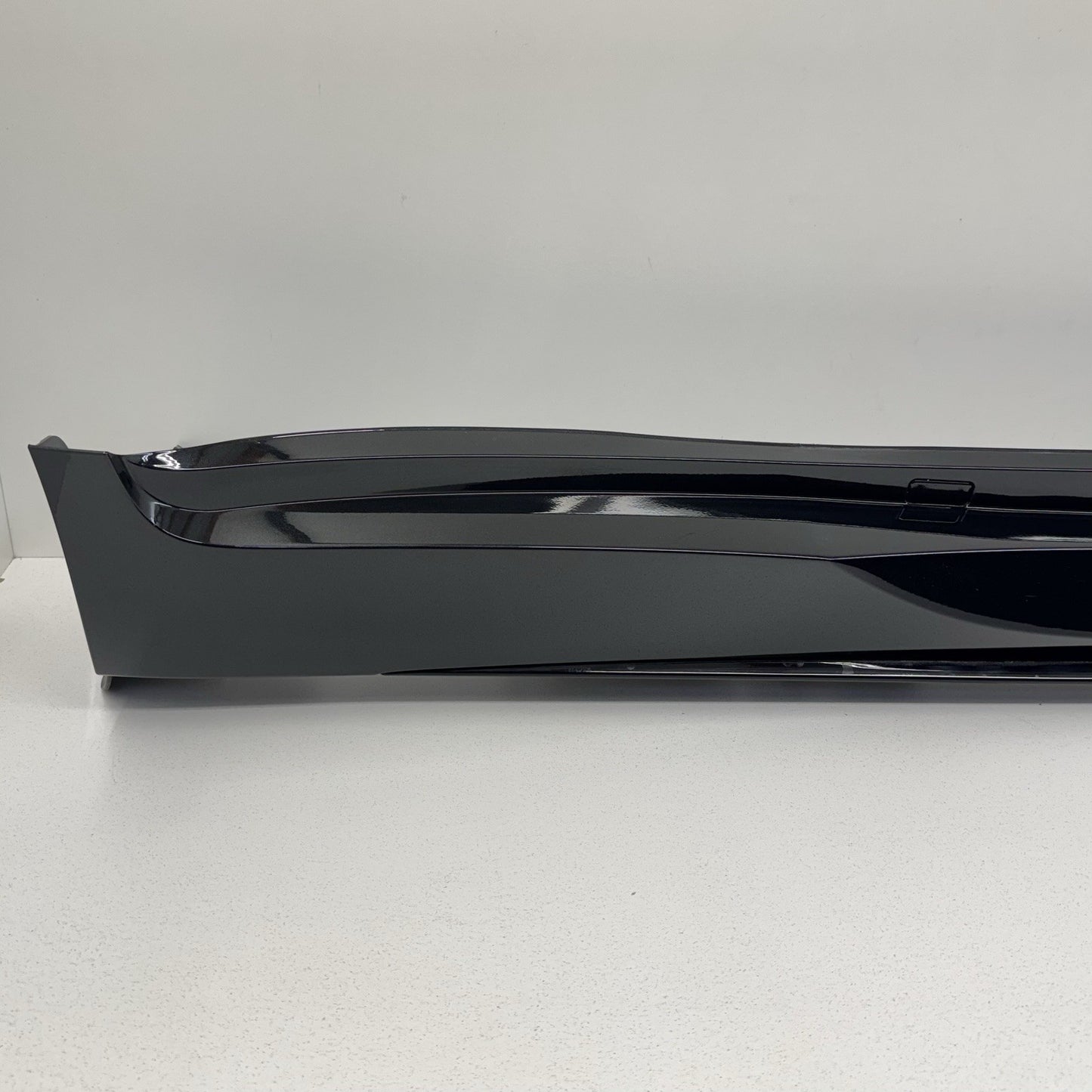 21-26 Lexus IS300 IS350 IS500 F Sport Right Side Skirt Rocker Panel Molding OEM
