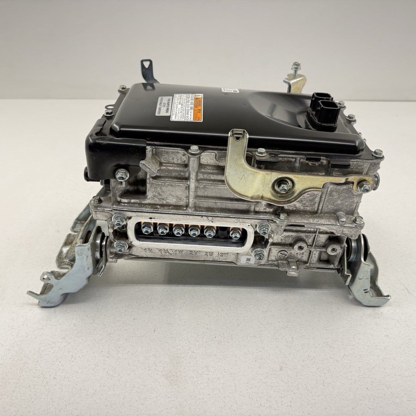 17-22 Toyota Prius Prime Hybrid Inverter Assembly With Converter G9200-47272 OEM