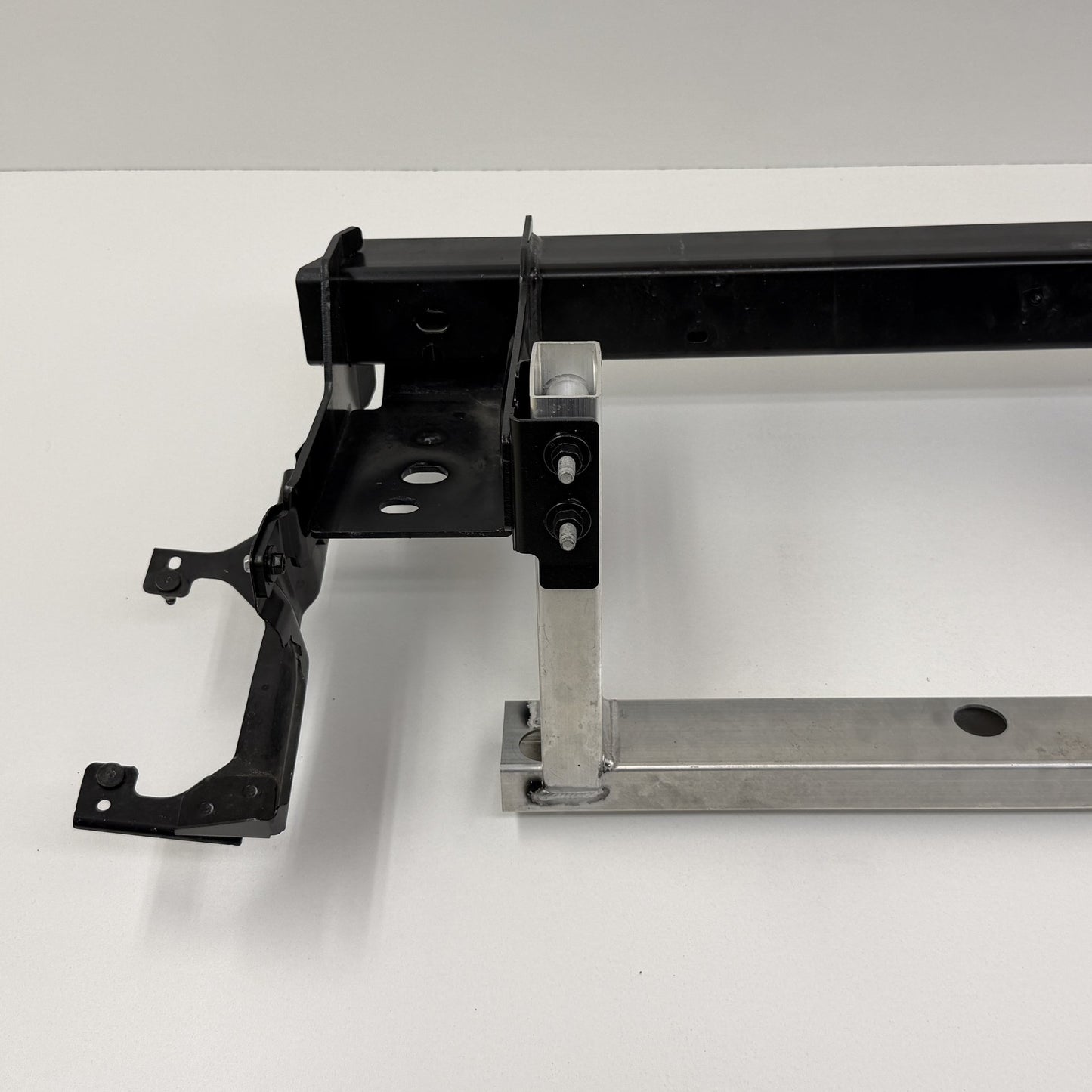 2022-2024 Rivian R1S Rear Trailer Tow Hitch W/ Reinforcement Crossmember Bar OEM