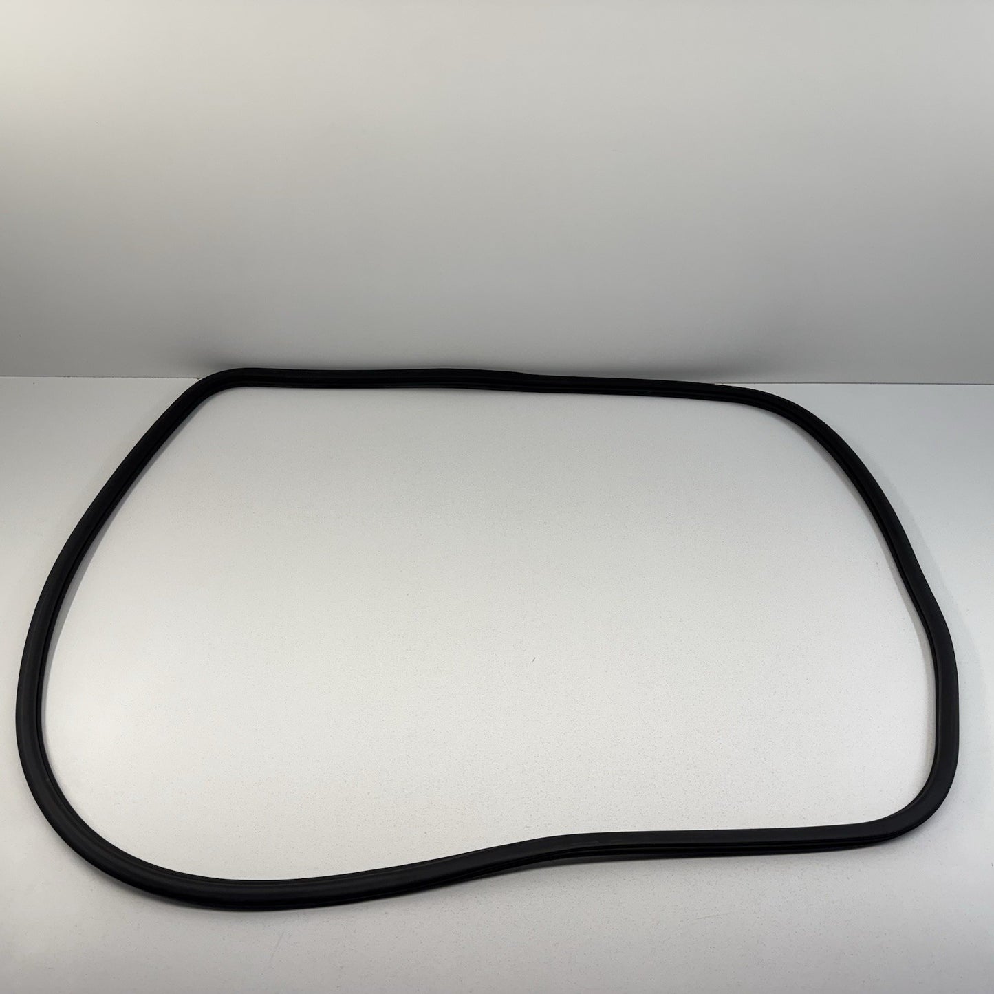 20-25 Silverado Sierra 2500 3500 Right Front Door Weatherstrip Seal Rubber OEM
