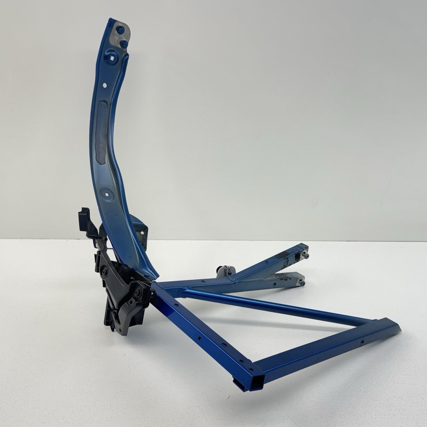 17-23 Audi R8 Driver Left Front Wheel Arch Fender Radiator Support Frame OEM