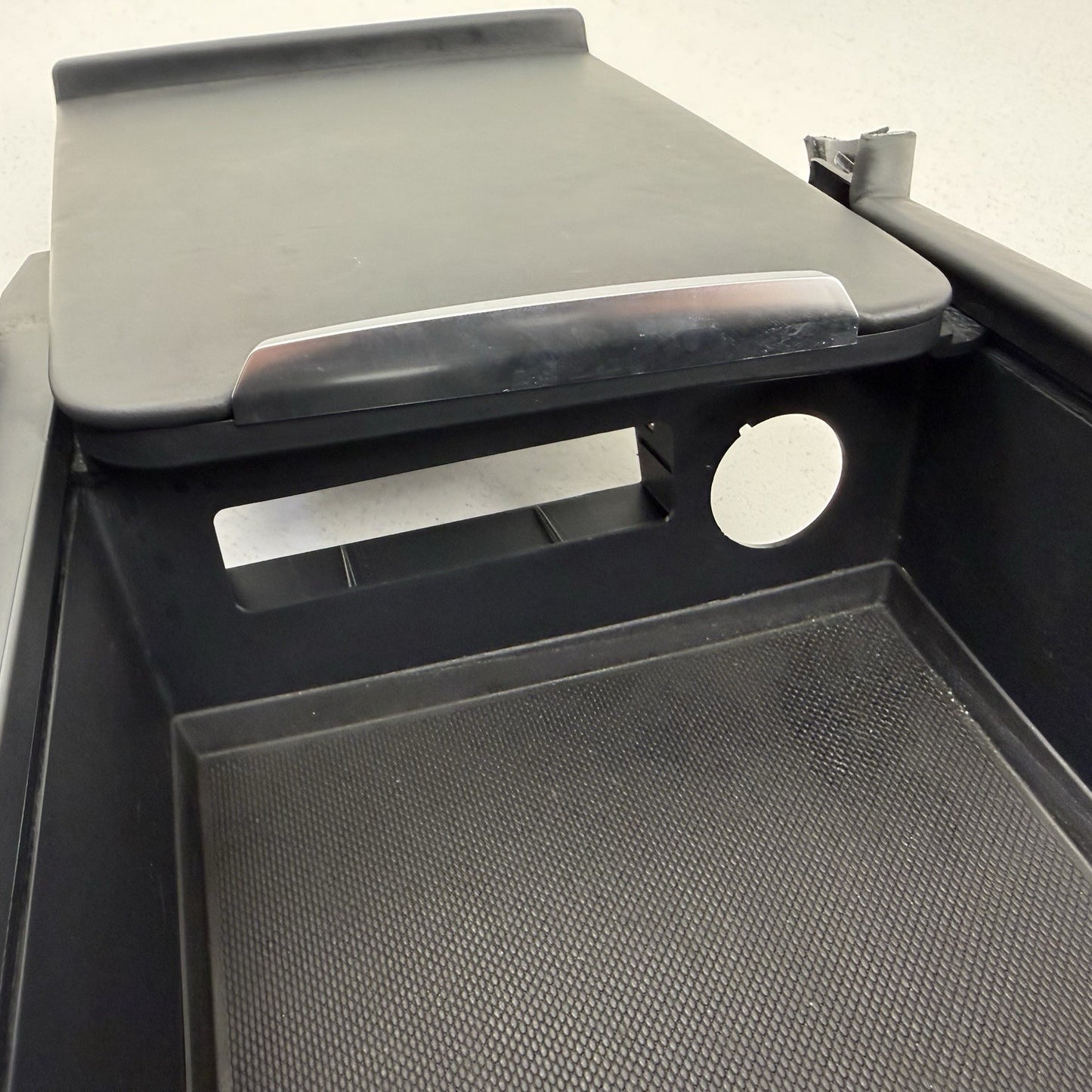 17-23 Audi R8 Center Console Storage Tray Compartment Panel 4S1863041J OEM