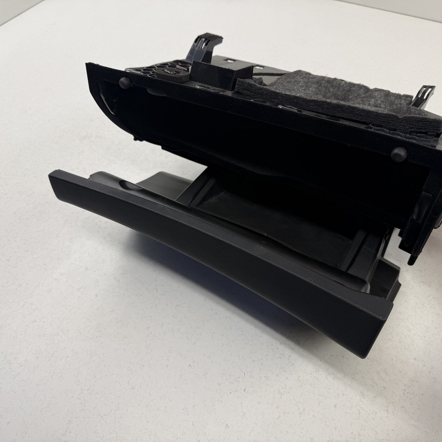 2012-2014 Mercedes C250 W204 Dashboard Glove Box Storage Compartment Black OEM