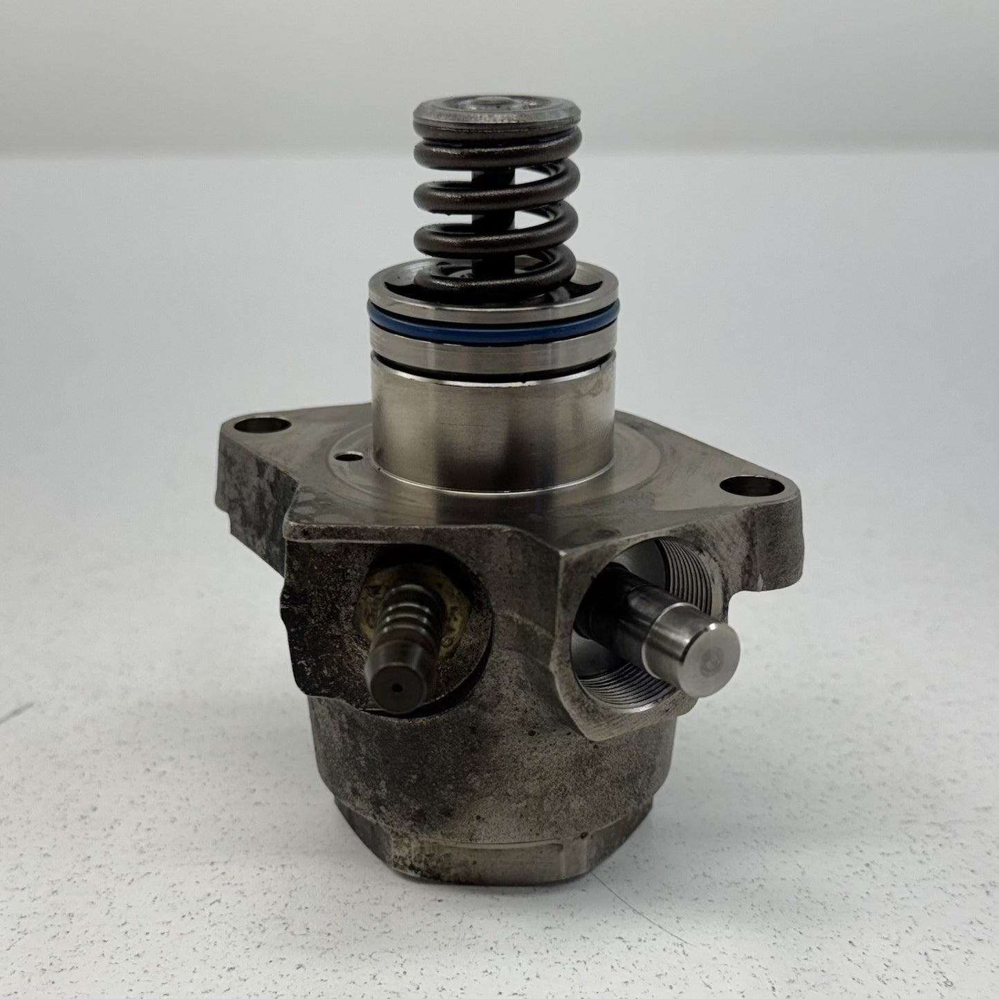 Audi R8 Lamborghini Huracan 5.2L V10 High Pressure Fuel Pump HPFP Pair OEM
