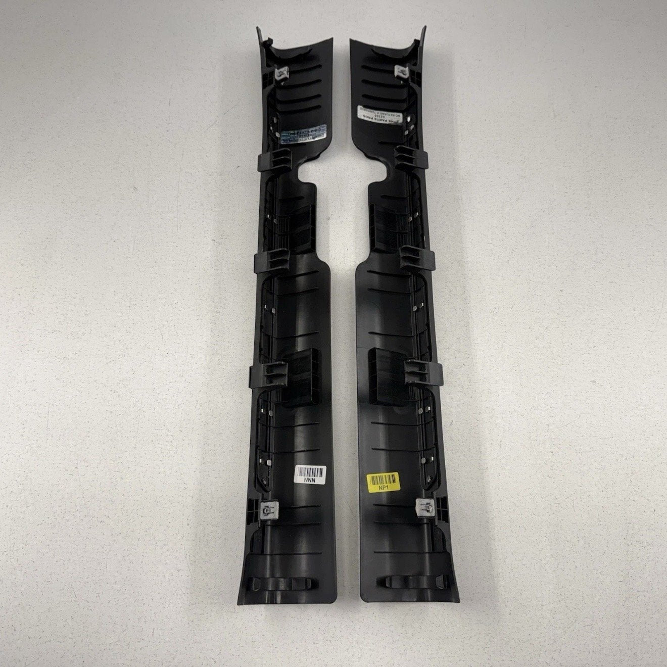 22-26 Hyundai Elantra N Front Door Sill Scuff Kick Plate Pair Left & Right OEM