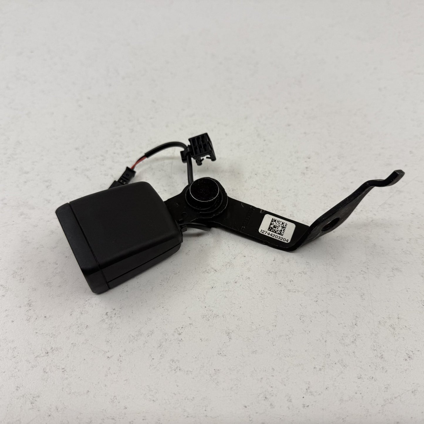 2021-2026 BMW M4 M440i 430i G22 G82 Coupe Right Rear Seat Belt Buckle OEM