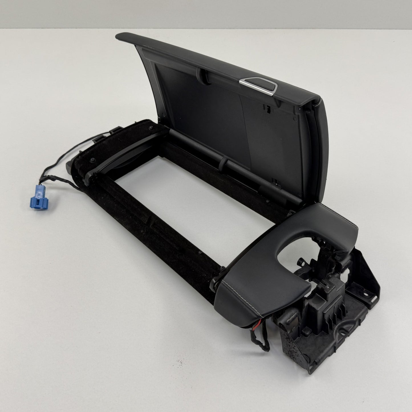 2014-2020 Mercedes-Benz S550 W222 Center Console Armrest Arm Rest Cover Lid OEM