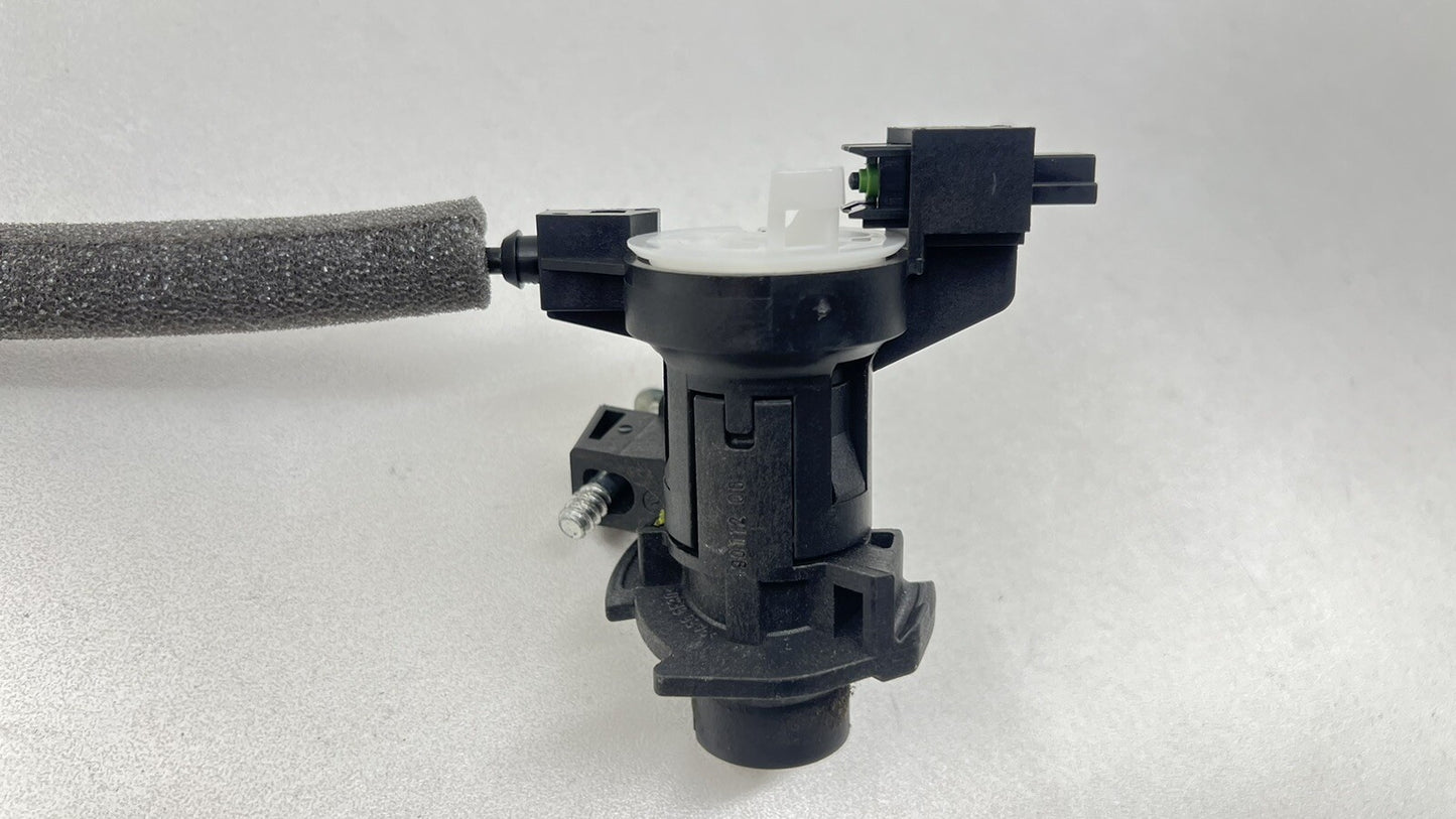 12-18 MERCEDES BENZ CLS550 W218 TRUNK LID POWER LATCH LOCK ACTUATOR OEM